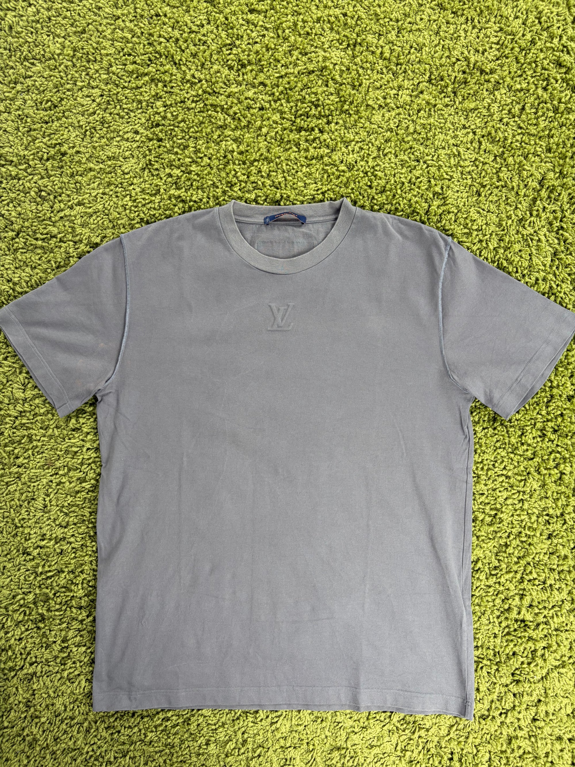 T shirt Louis Vuitton Size XL grigia