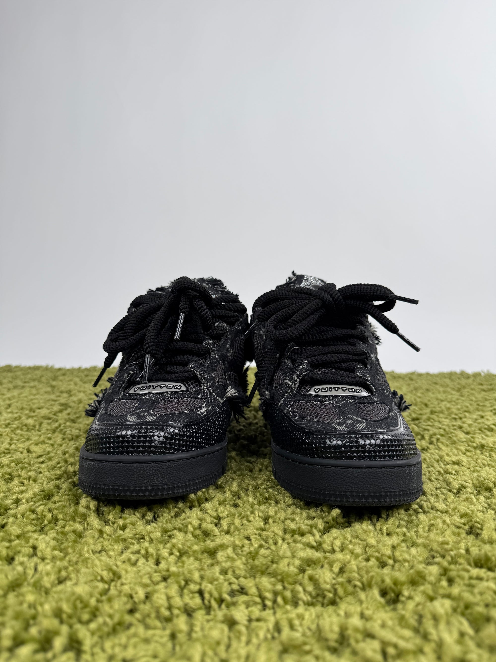 Louis Vuitton Skate in denim con dettagli Swaroski 42 veste 43
