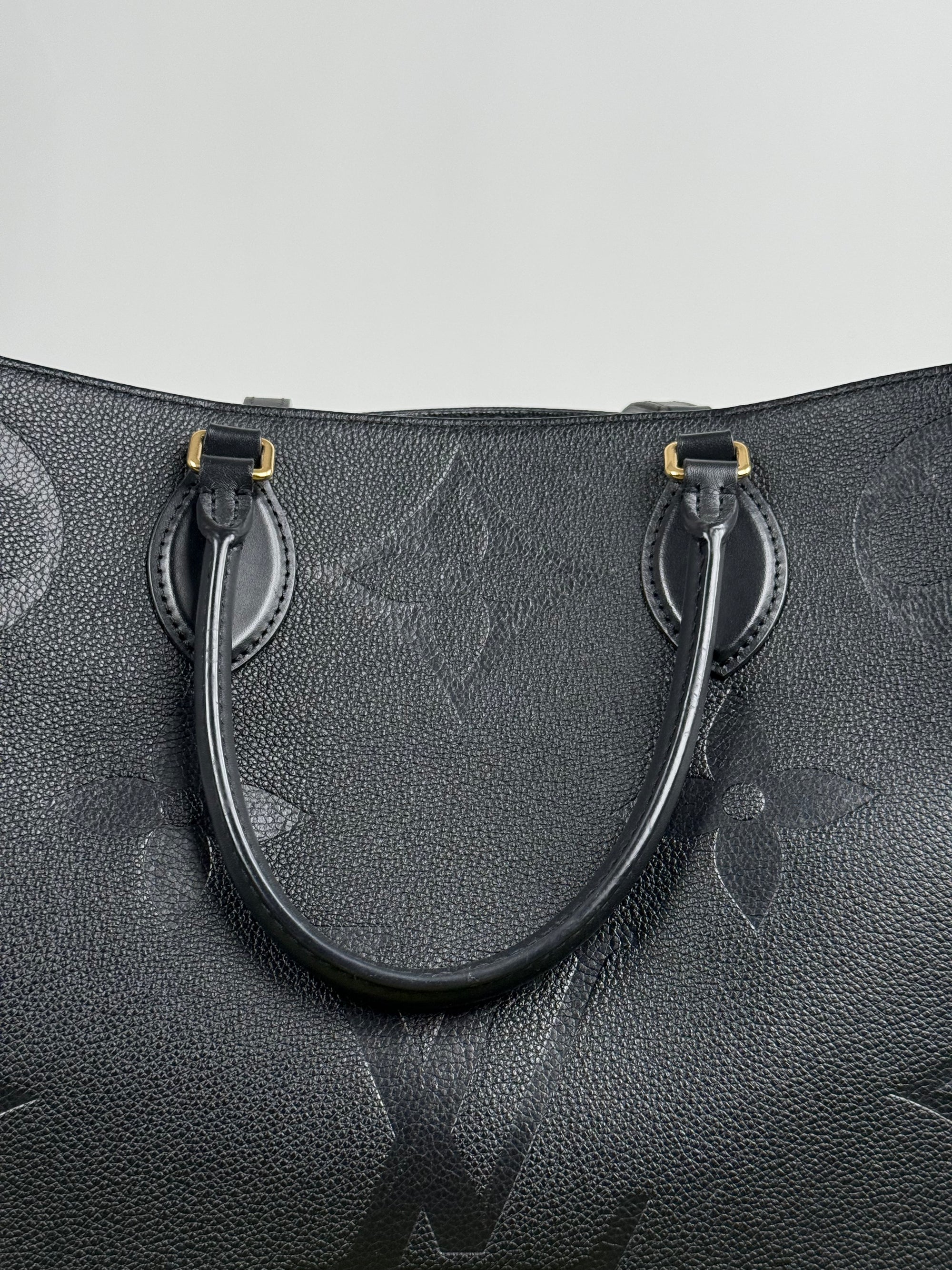Tote Bag OnTheGo GM in pelle Louis Vuitton Nera