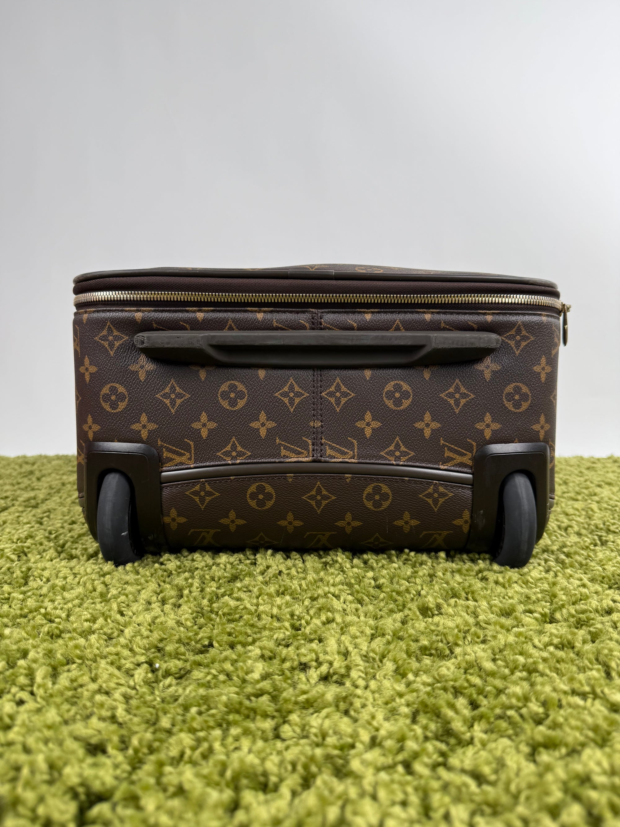 Valigia Louis Vuitton Pegase 45 Monogram Lv in canvas marrone