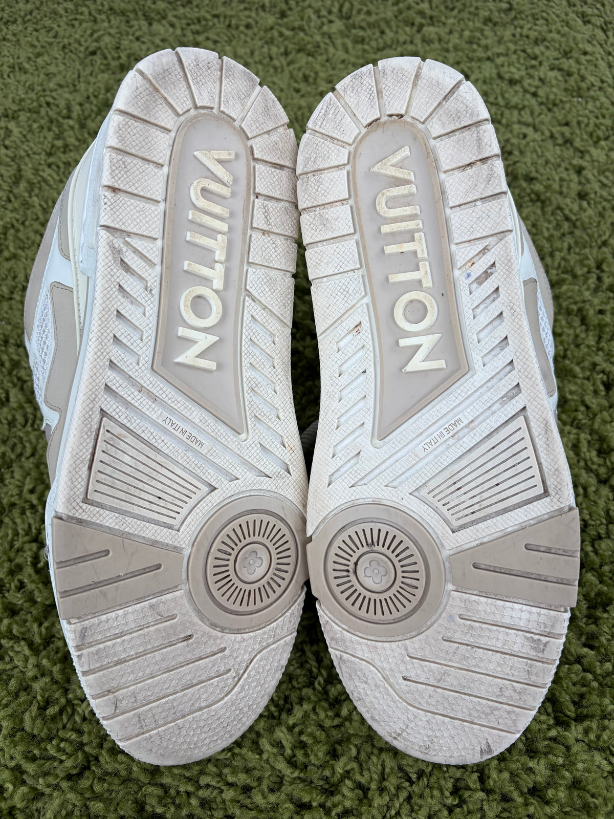 Louis Vuitton Skate Beige 7
