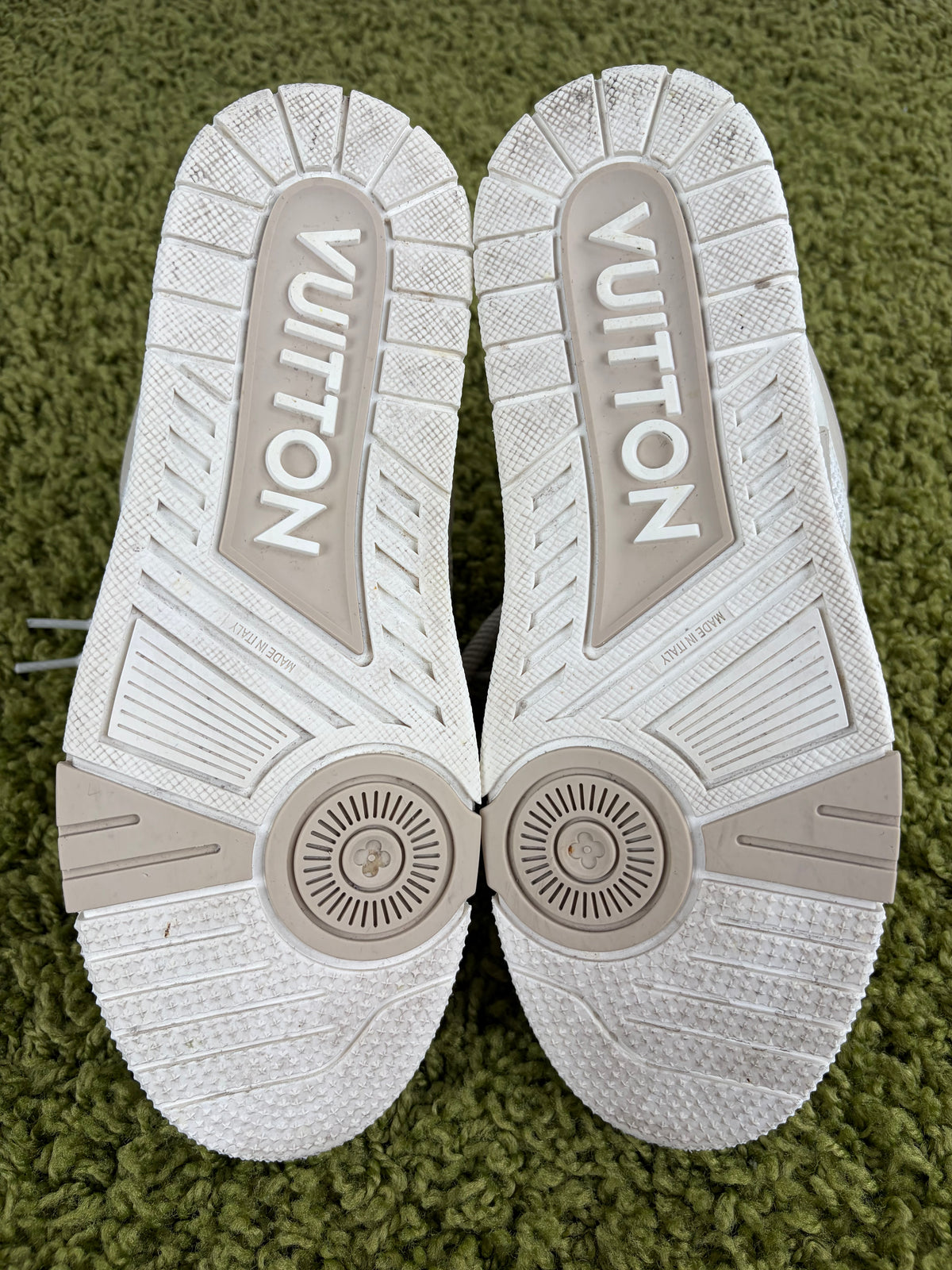 Louis Vuitton Skate Beige 7