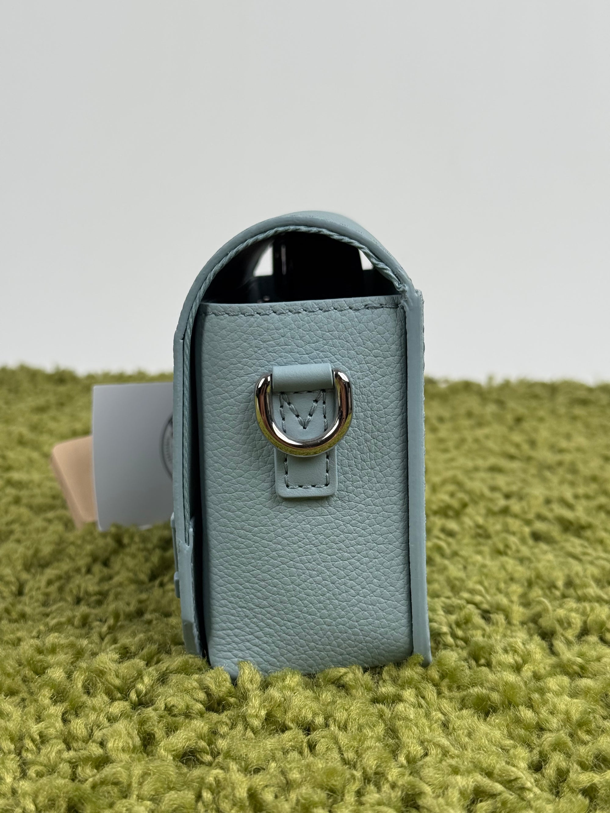 Fastline Wearable Wallet Louis Vuitton Azzurra