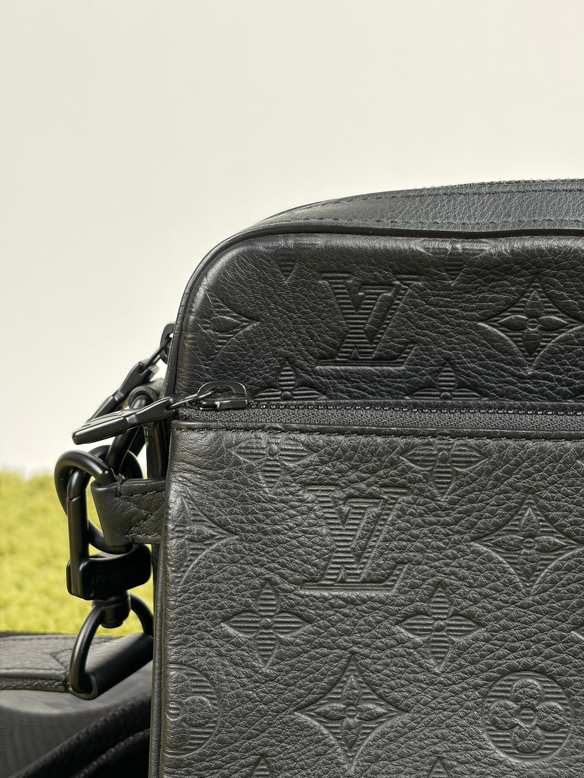 Borsa Louis Vuitton Messenger Trio Nera