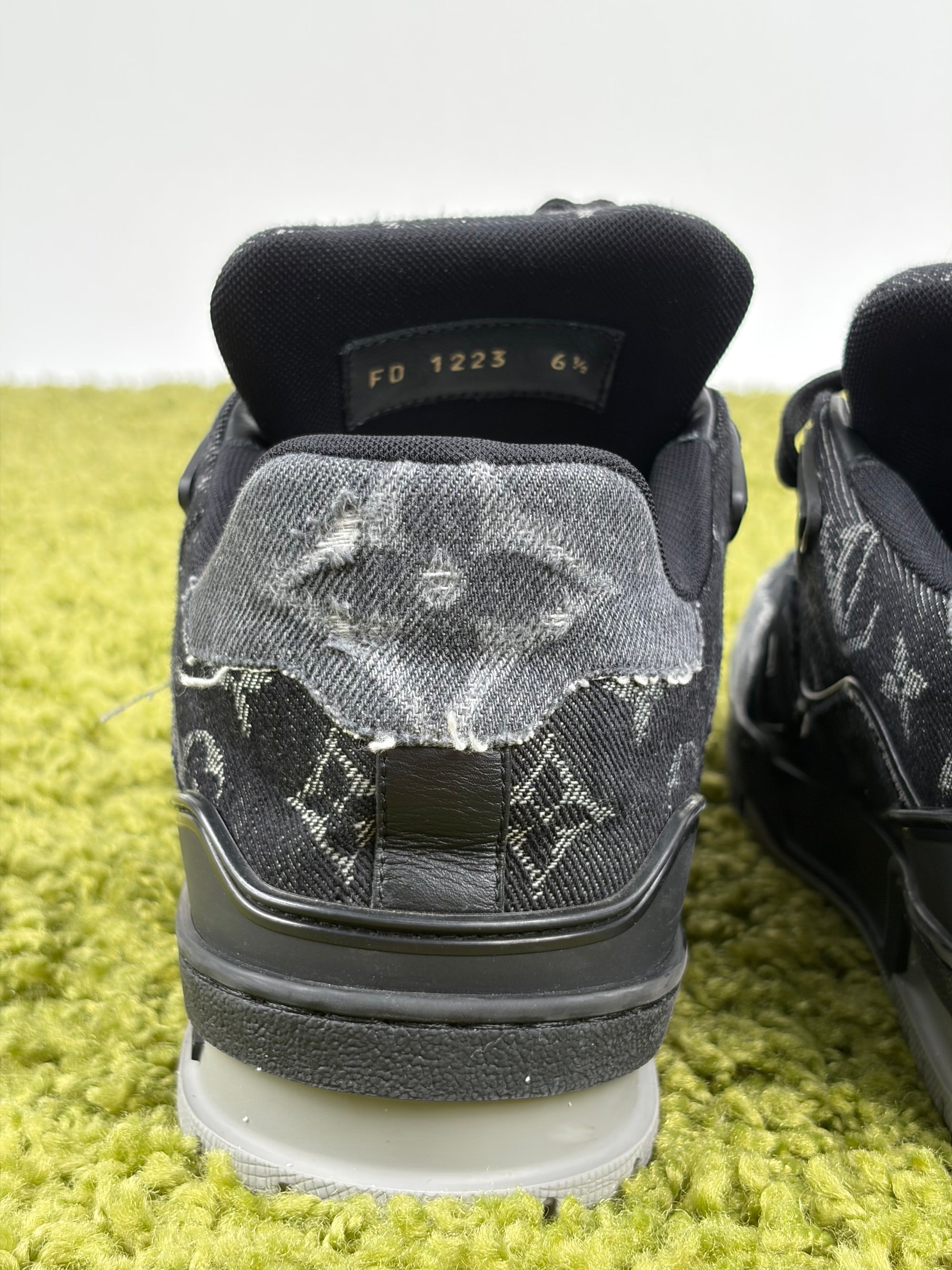 Louis vuitton Trainer Size 6.5=40.5 calza 41.5 nera