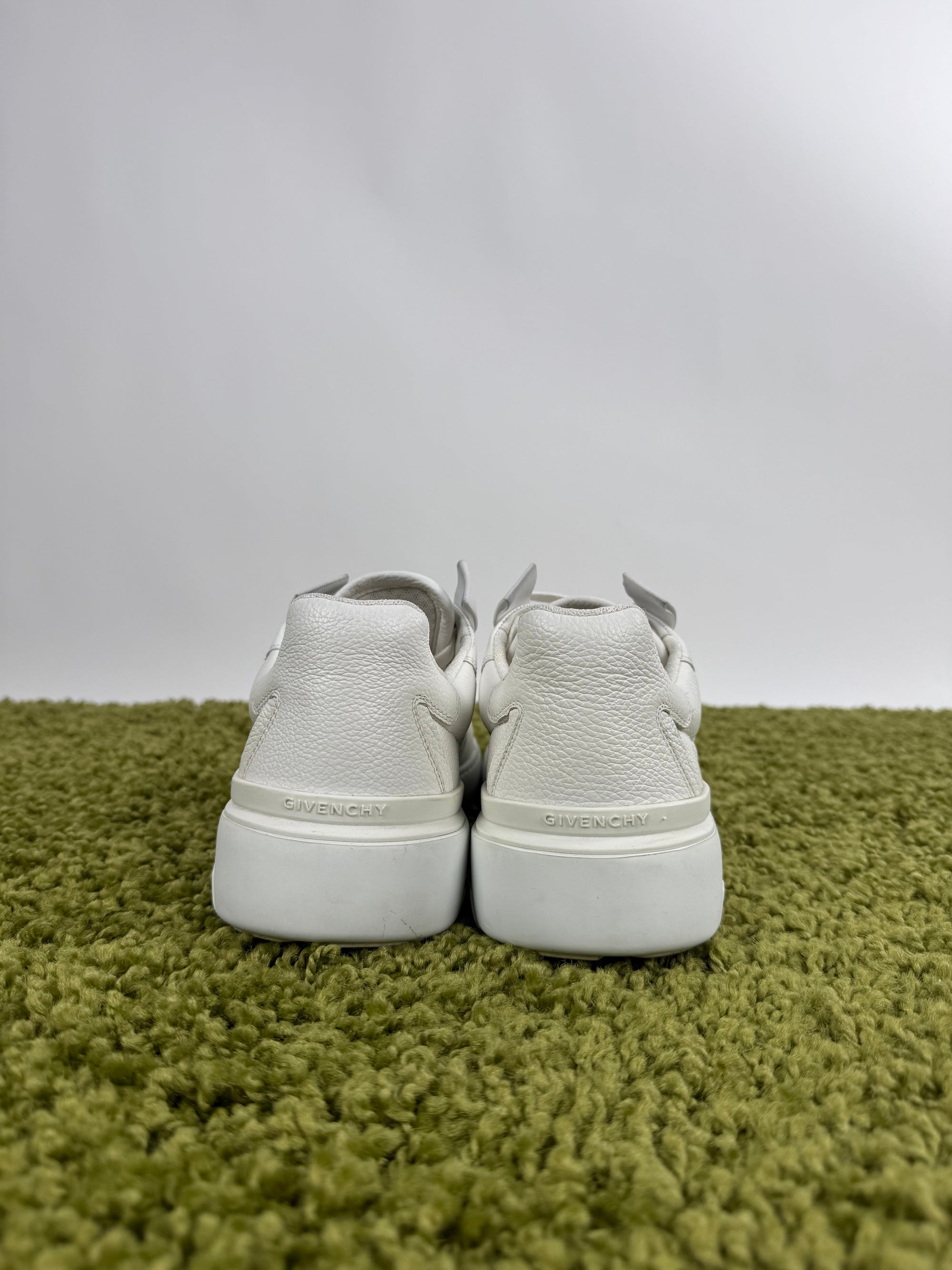 Givenchy Wing low sneaker 40