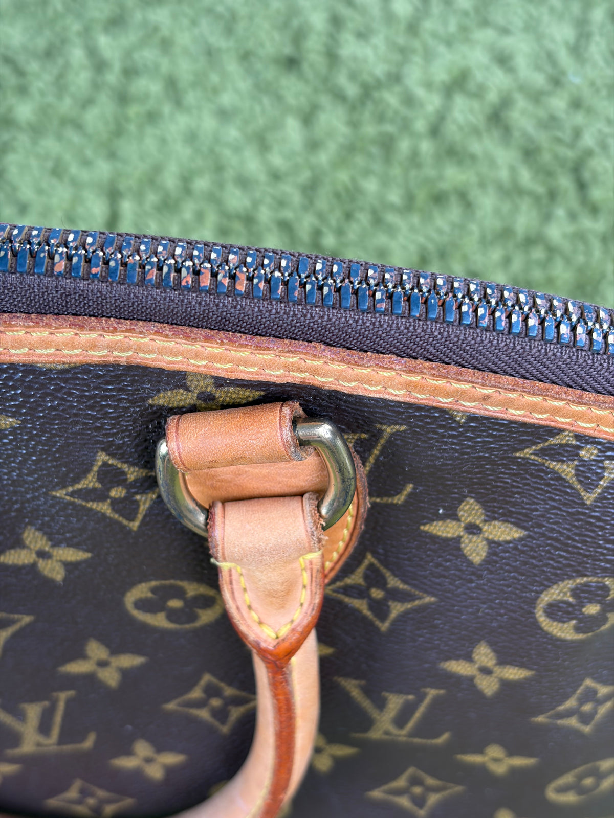 Borsa Louis Vuitton Marrone