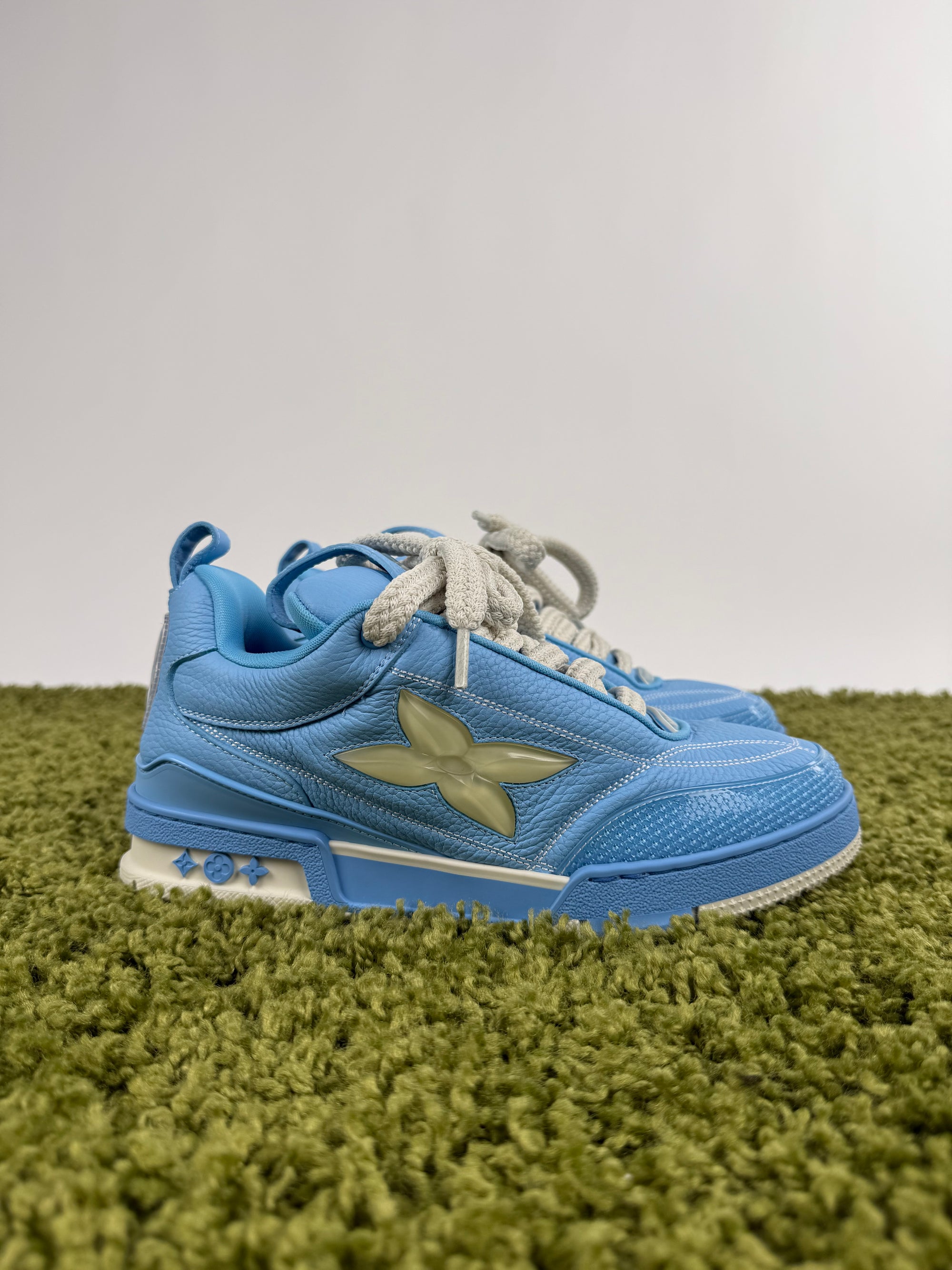 Louis Vuitton Skate azzurra 7.5