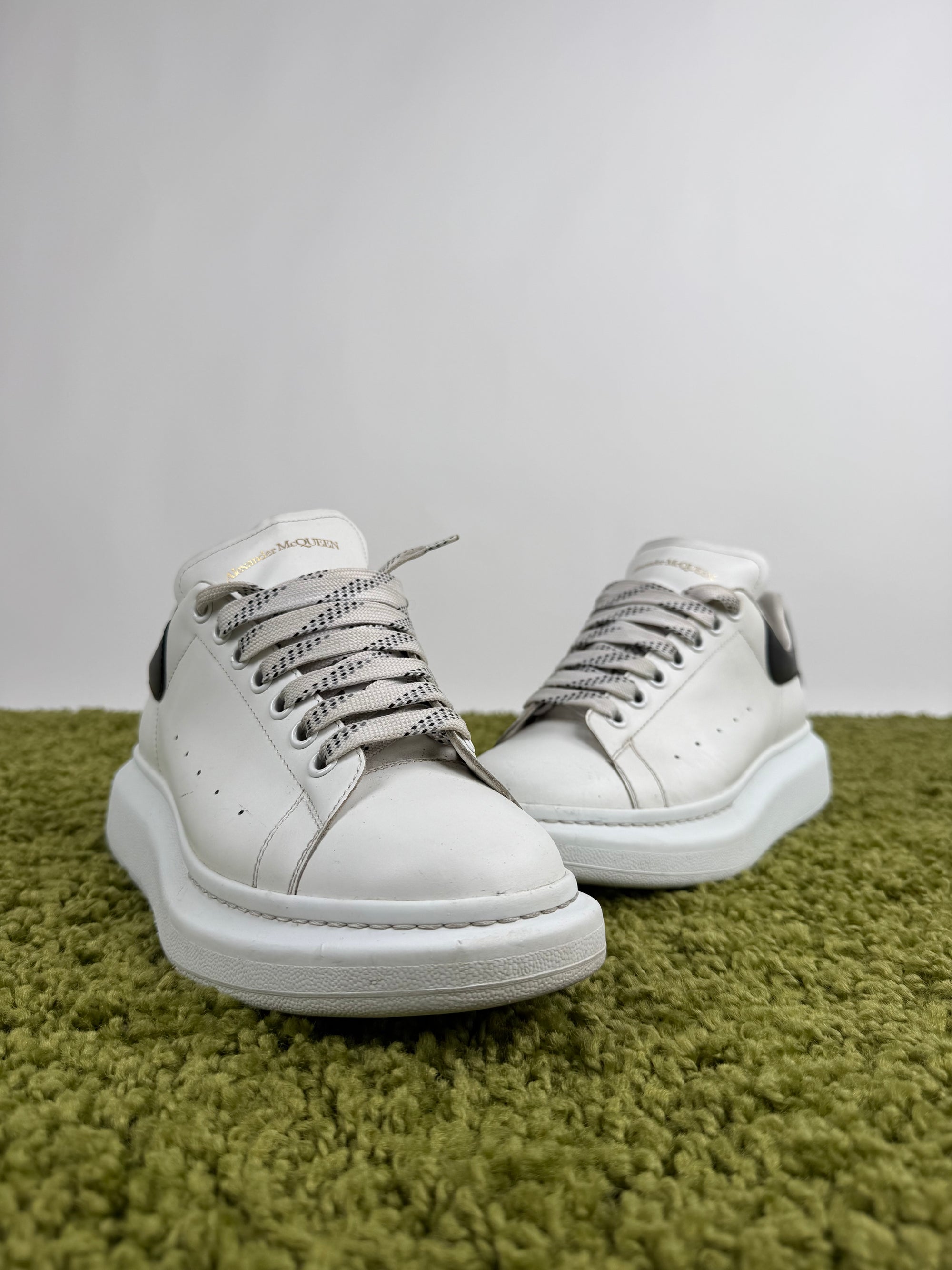 Alexander Mcqueen Sneaker 43
