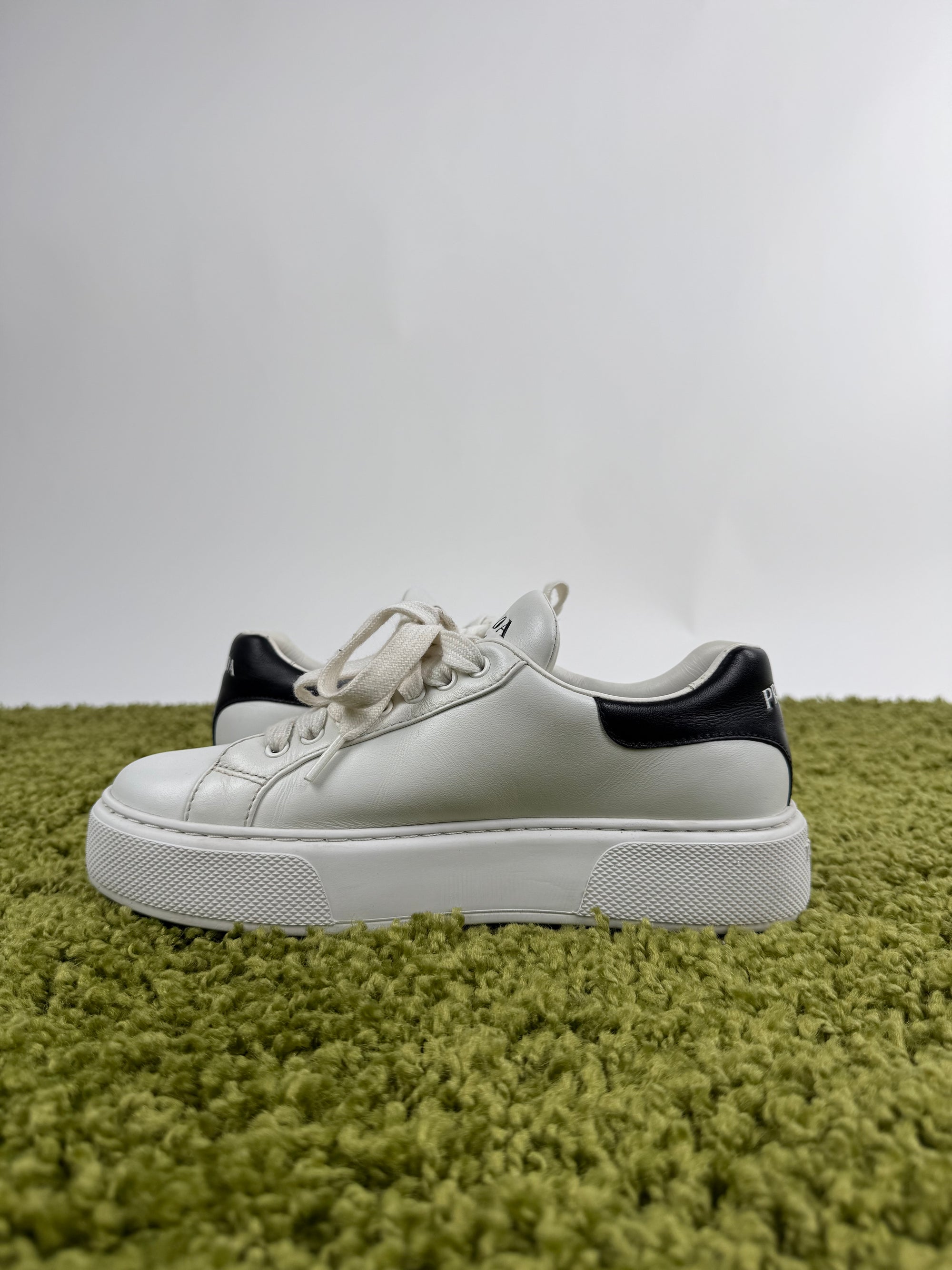Prada Macro Sneaker 40