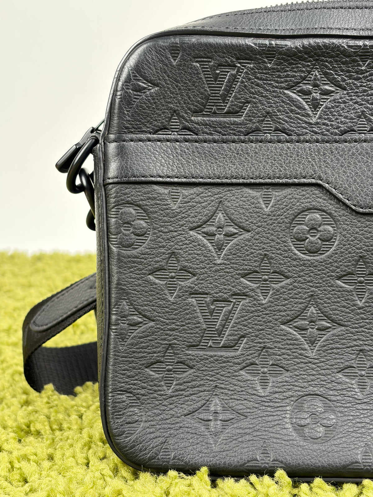Borsa Louis Vuitton Messenger Trio Nera