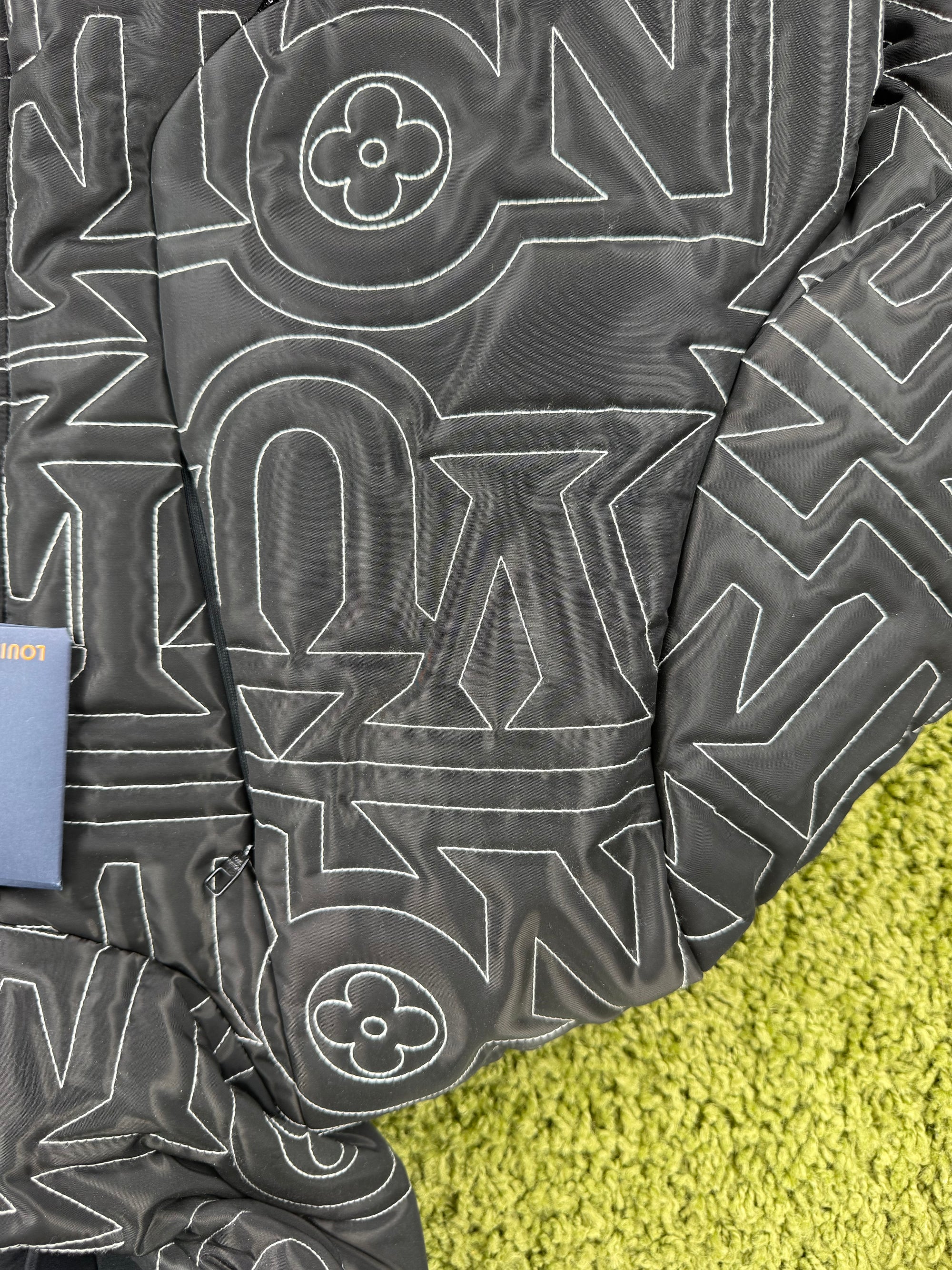 Giubbotto Louis Vuitton taglia 52