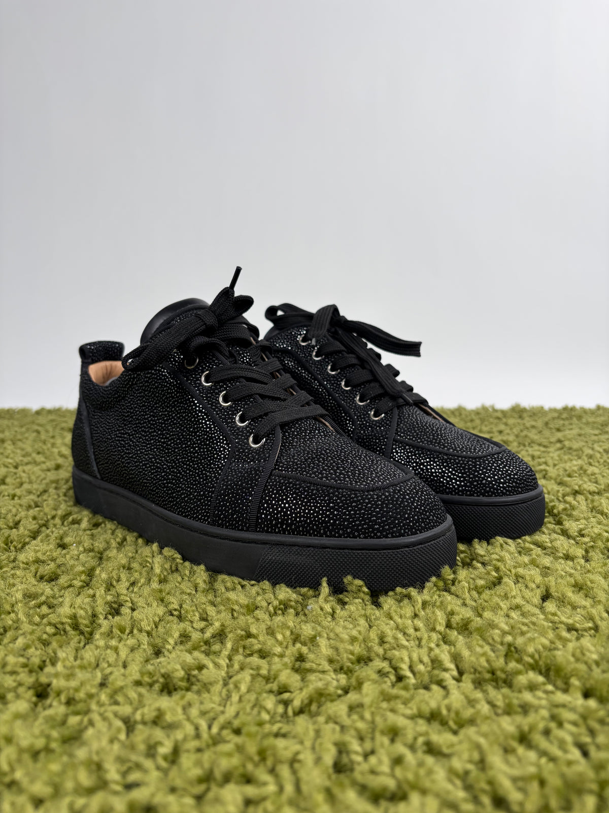 Christian Louboutin Low Nera 43