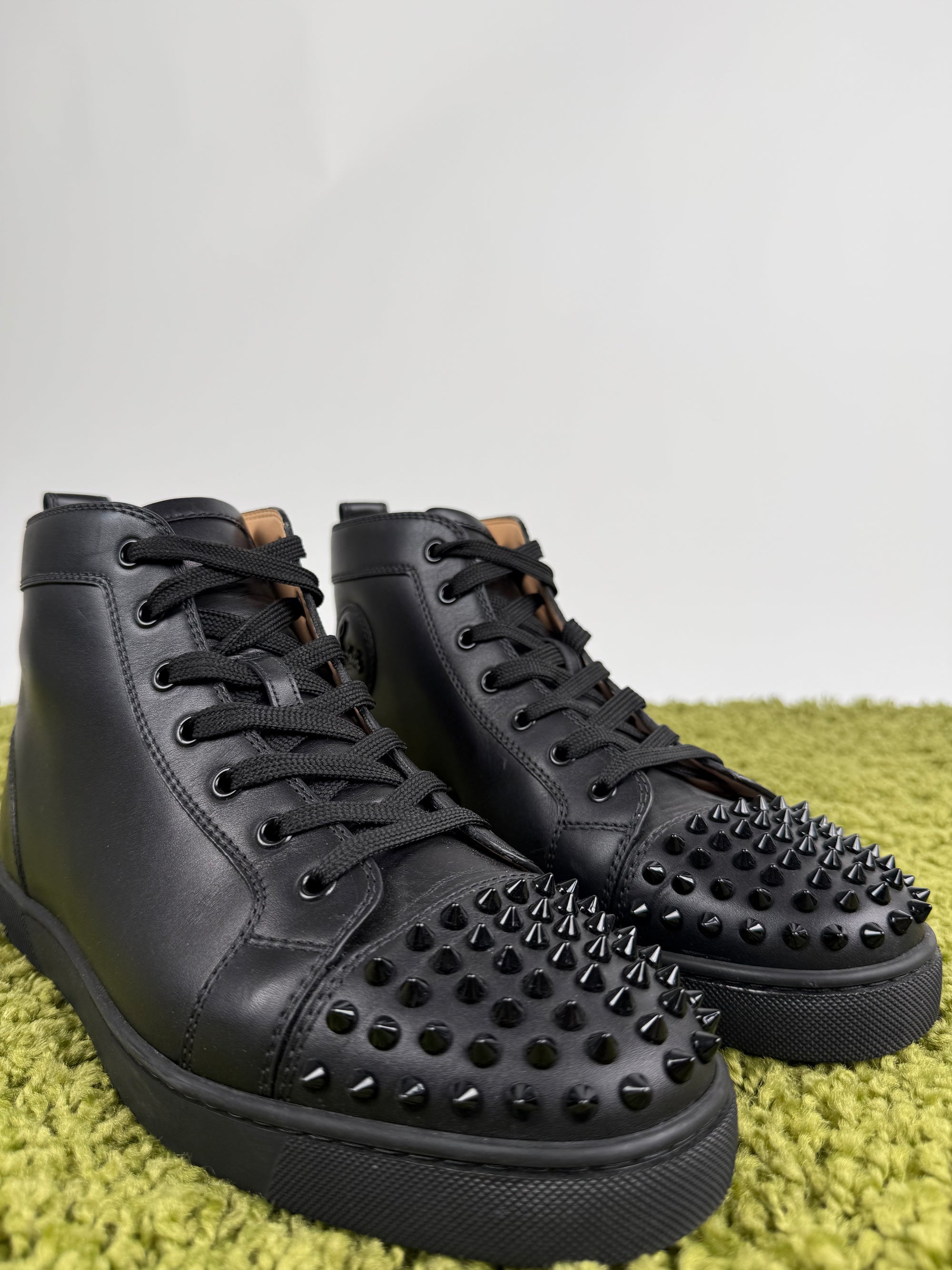 Christian Louboutin Pelle nera spike sneaker 43