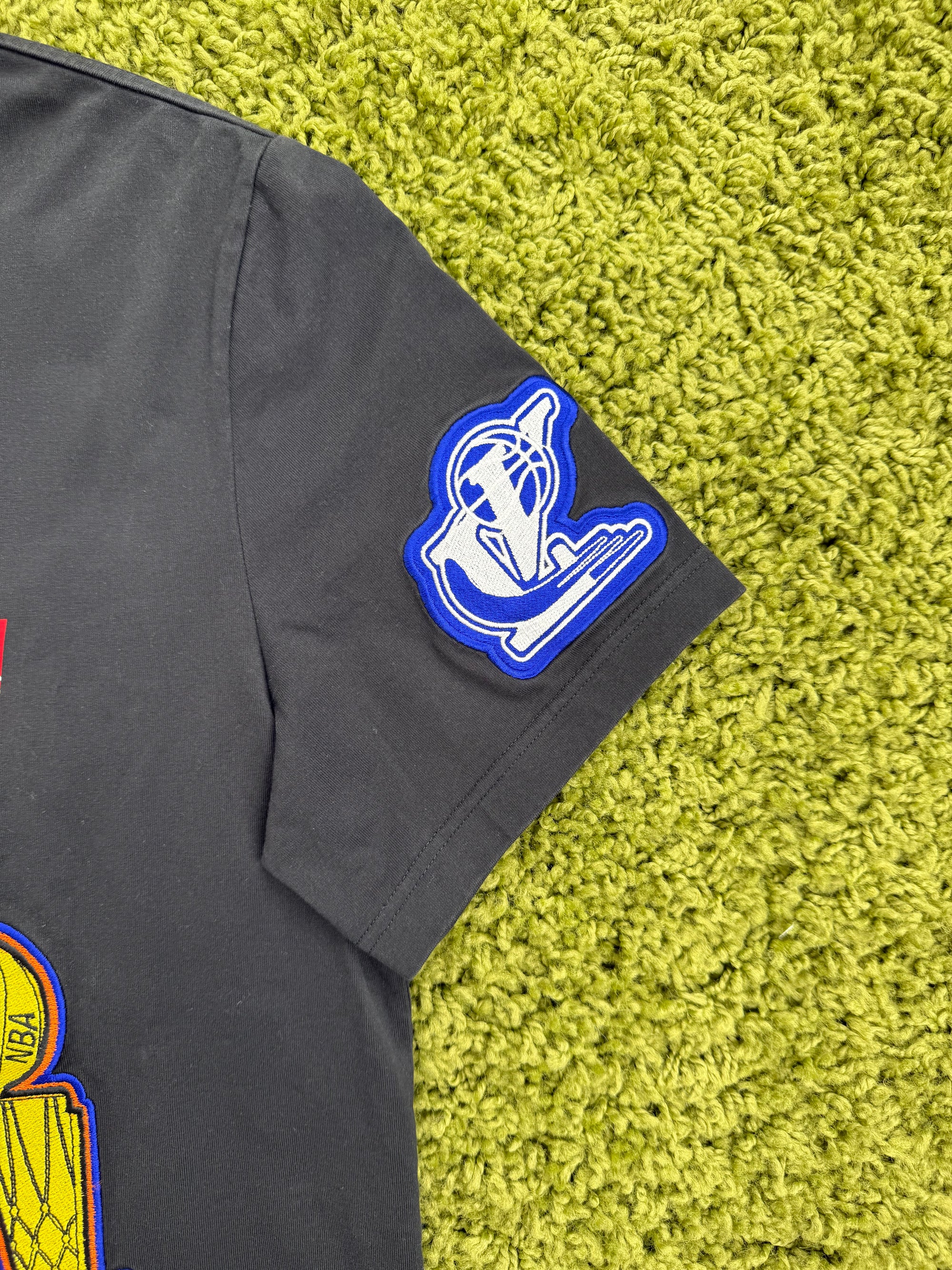 T-Shirt Nera Louis Vuitton X Nba XXL
