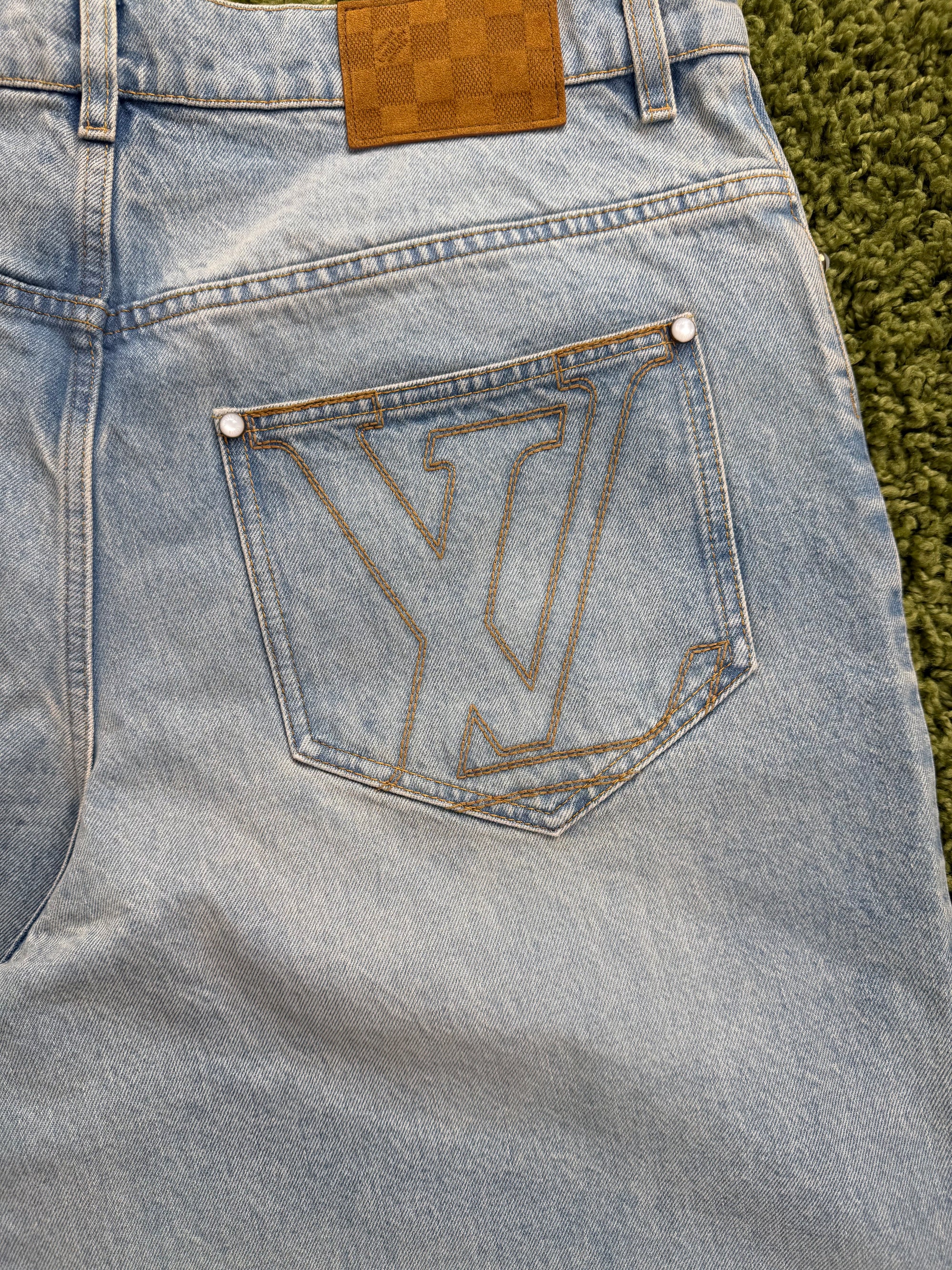 Jeans Louis Vuitton L