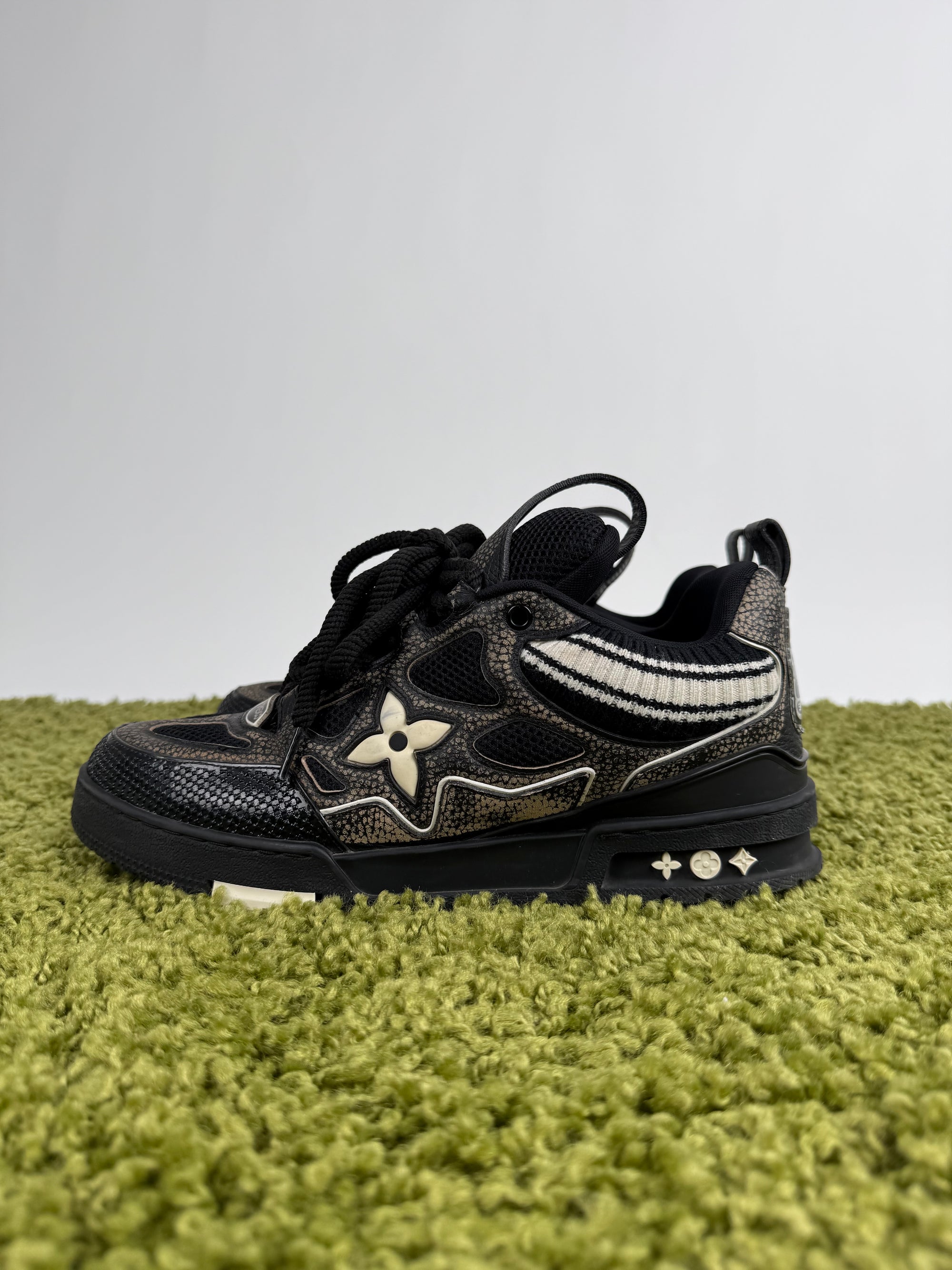 Louis Vuitton Skate Nera 9.5
