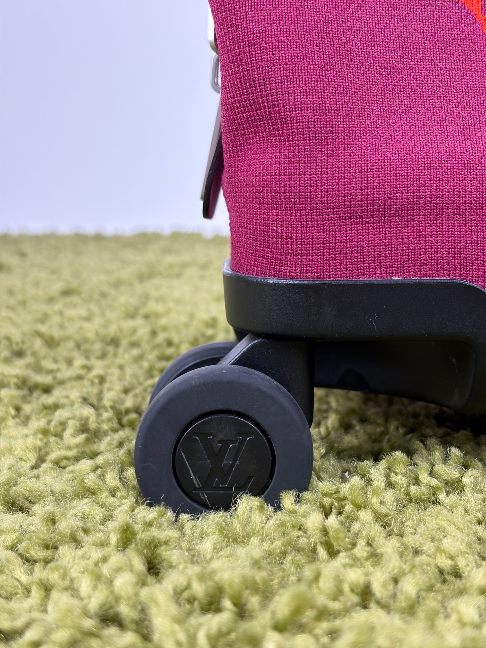 Trolley louis vuitton horizon 55 fucsia e arancione