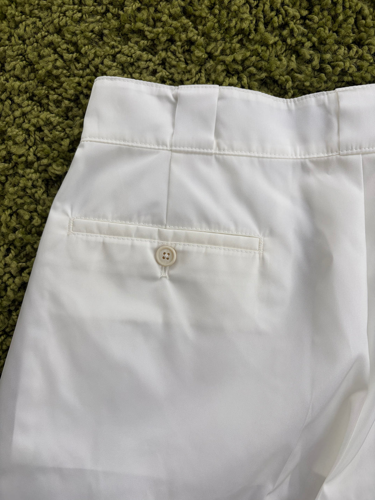 Pantaloncino Prada Bianco in Nylon 48