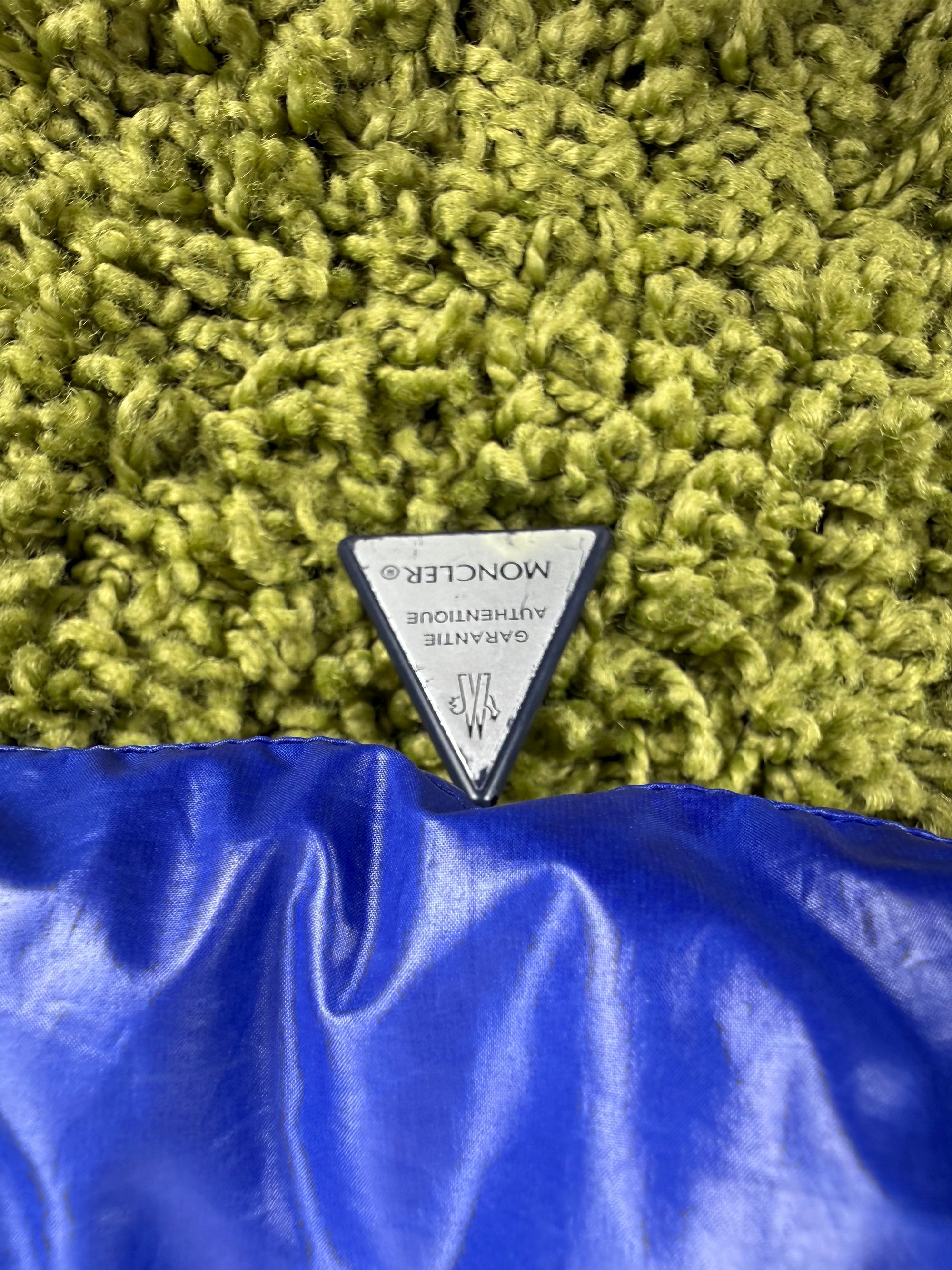 Smanicato Moncler M