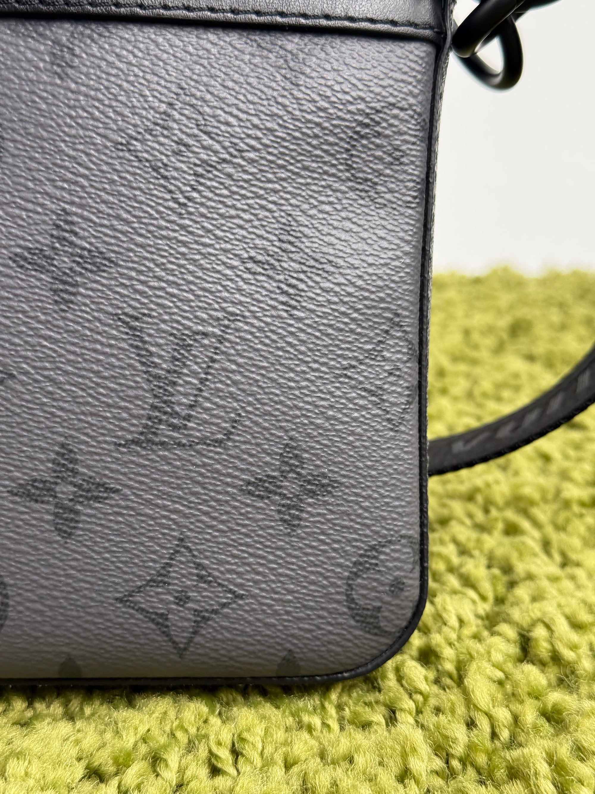 Borsa Trio Messenger Louis Vuitton Grigia