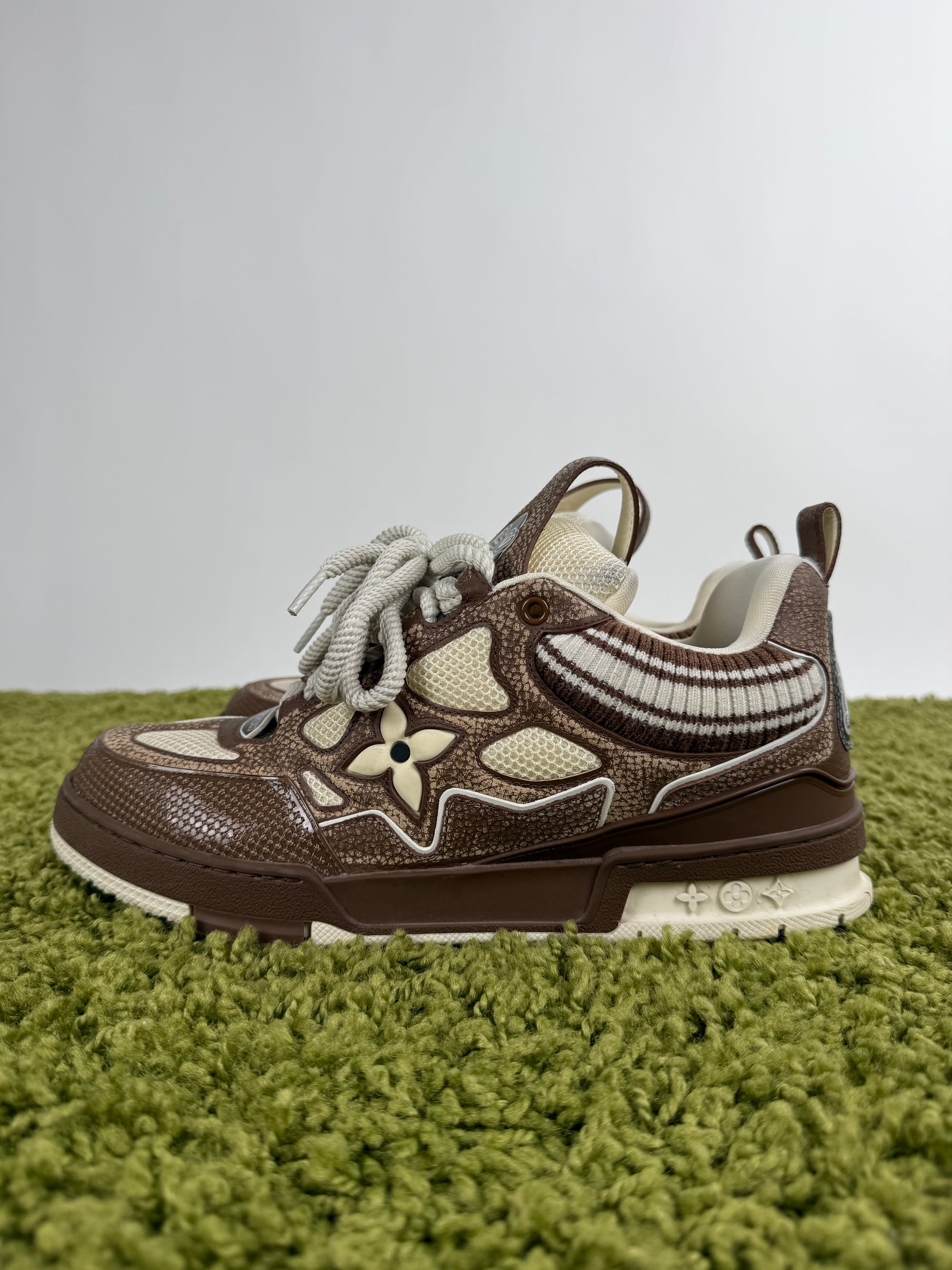 Louis Vuitton Skate Marrone 10