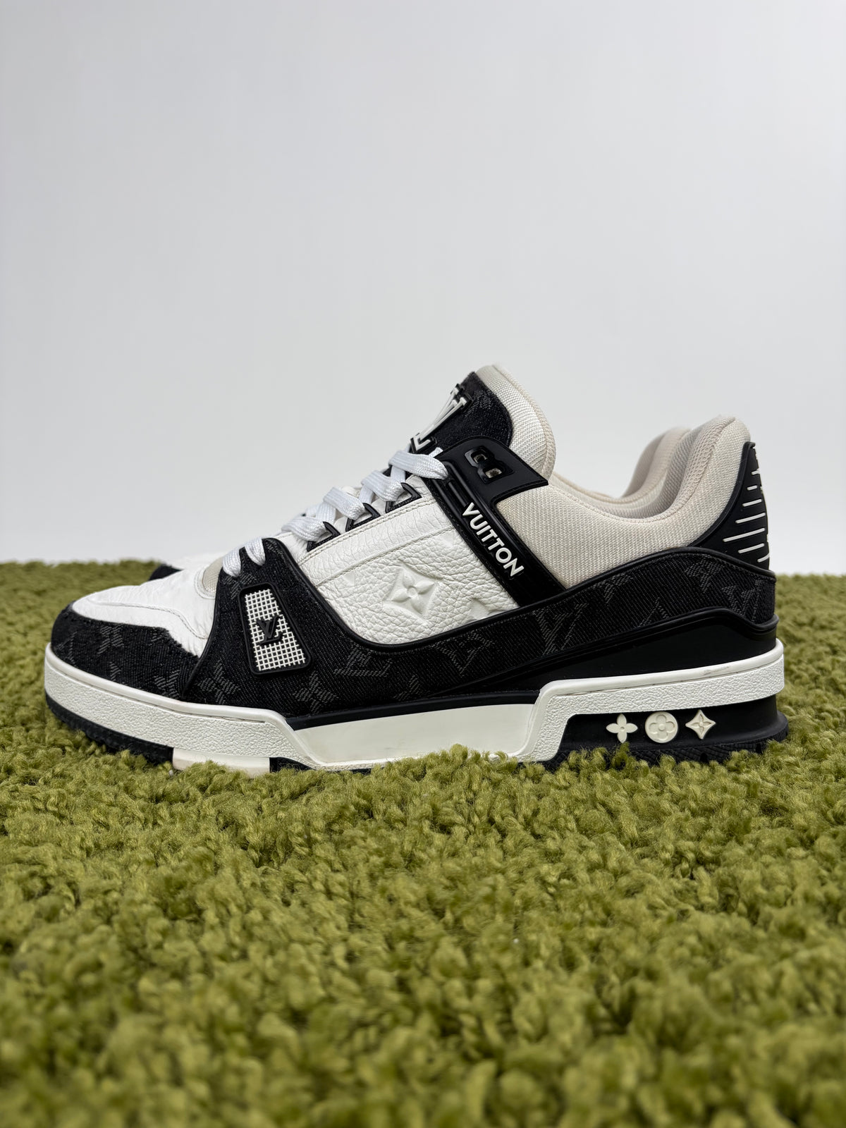 Louis Vuitton In Denim Nero 9