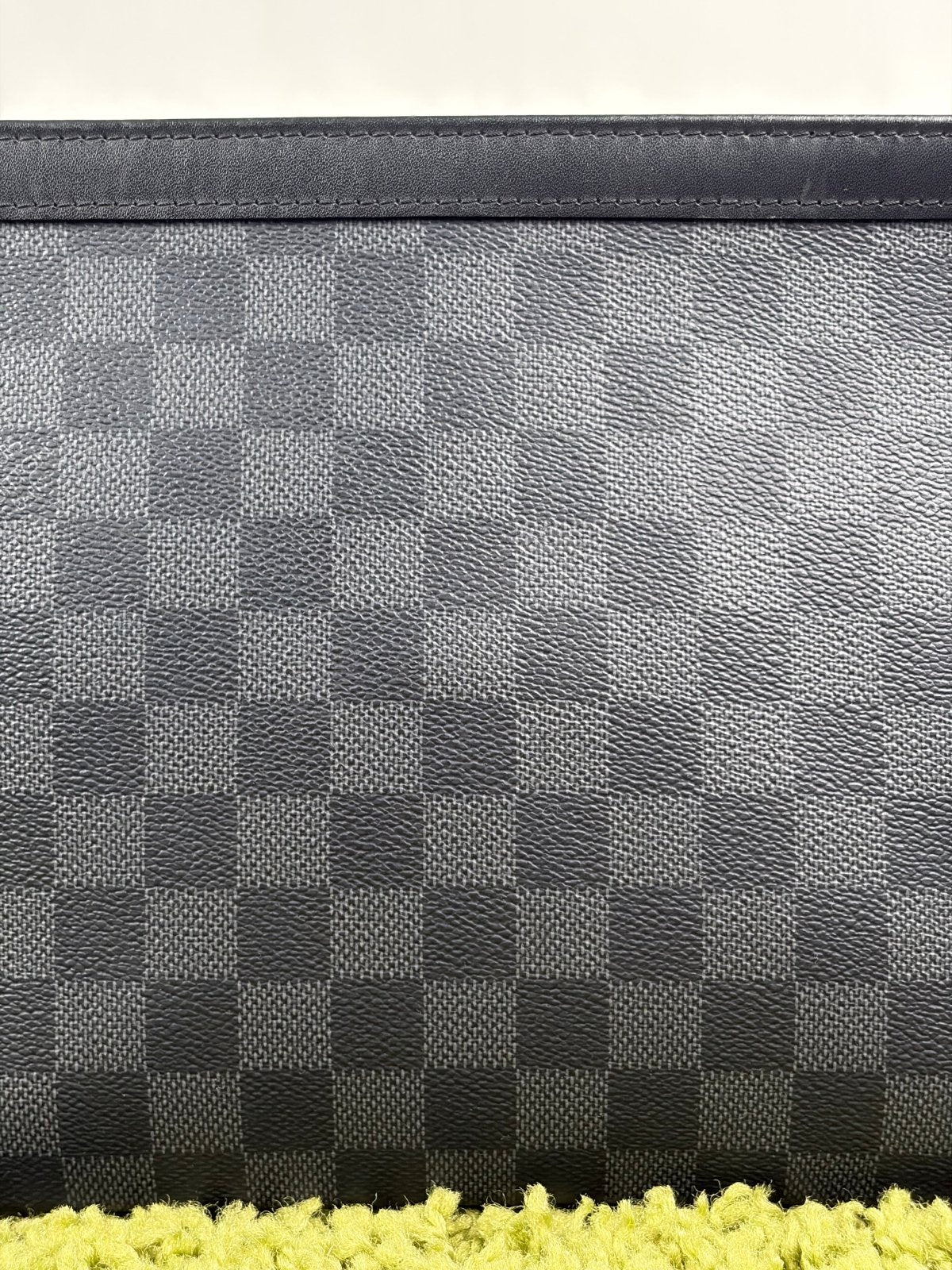 Pochette Voyage MM Louis Vuitton Nera - Second Hand Di Fiore