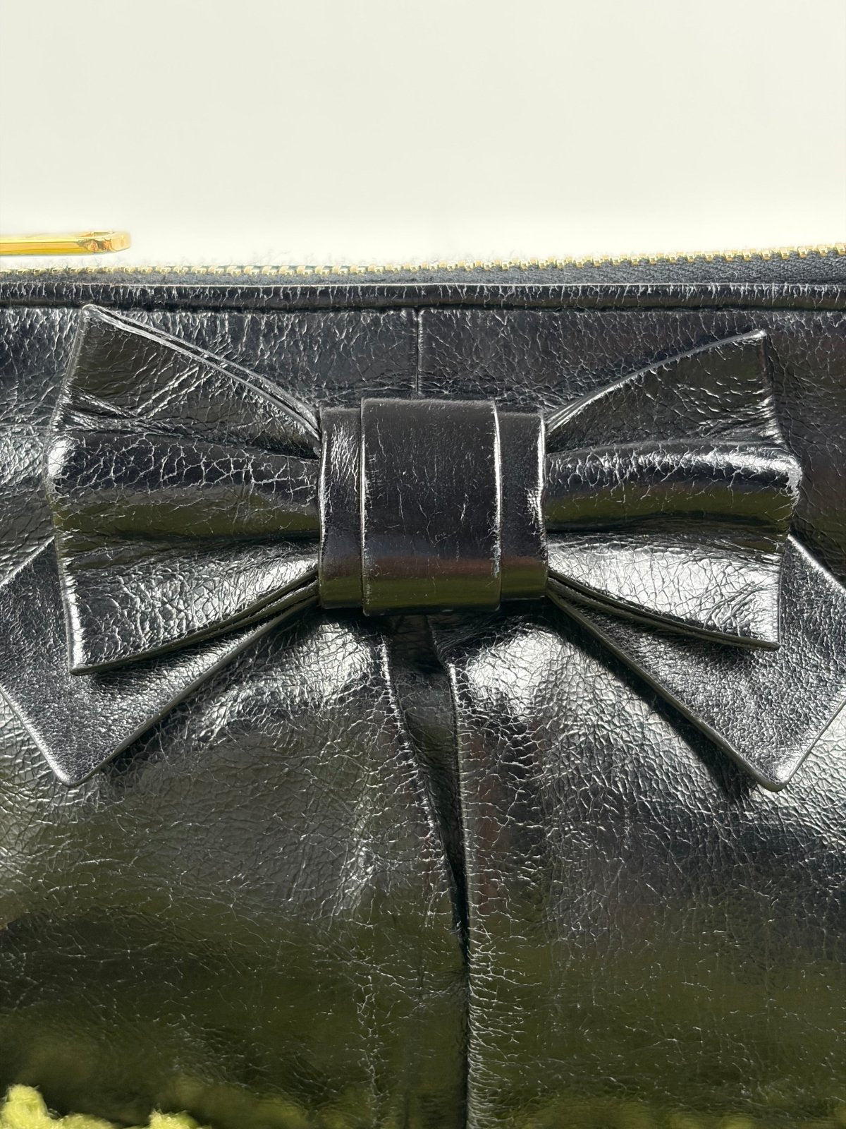 Borsa Miu Miu Pour Accessories Vitello Shine Sac Nera - Second Hand Di Fiore