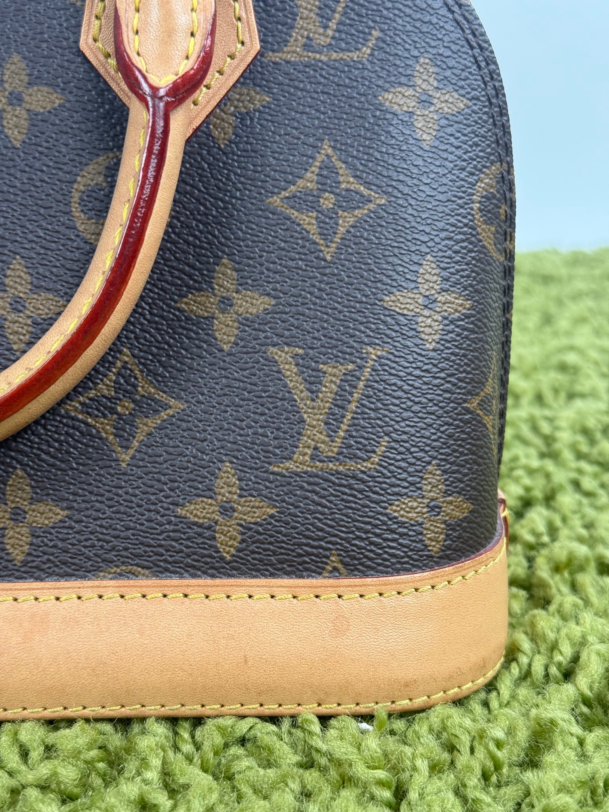 Borsa Alma BB Louis Vuitton Marrone