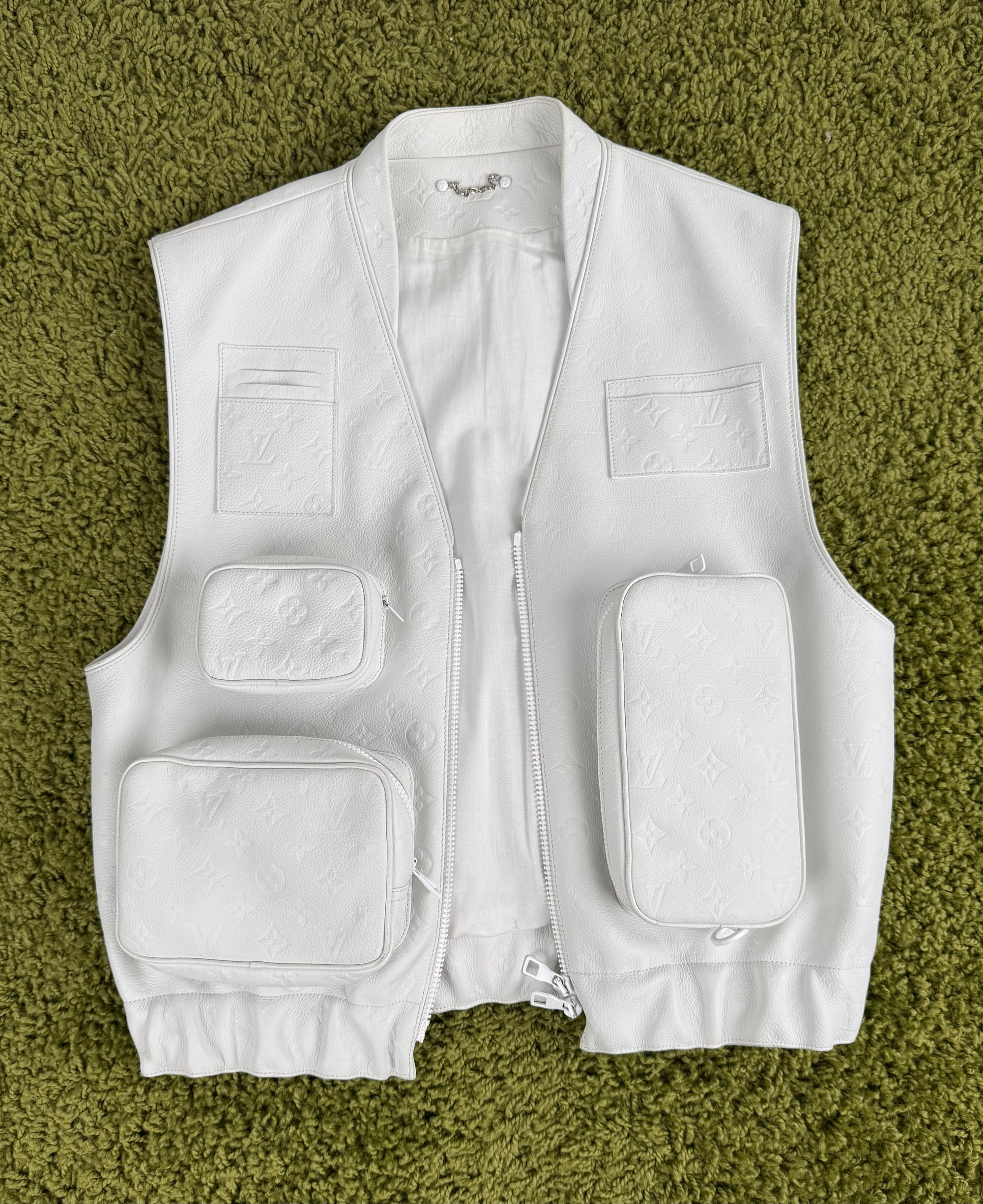 Gilet Louis Vuitton X Virgil Abloh in pelle Monogram Bianco 54