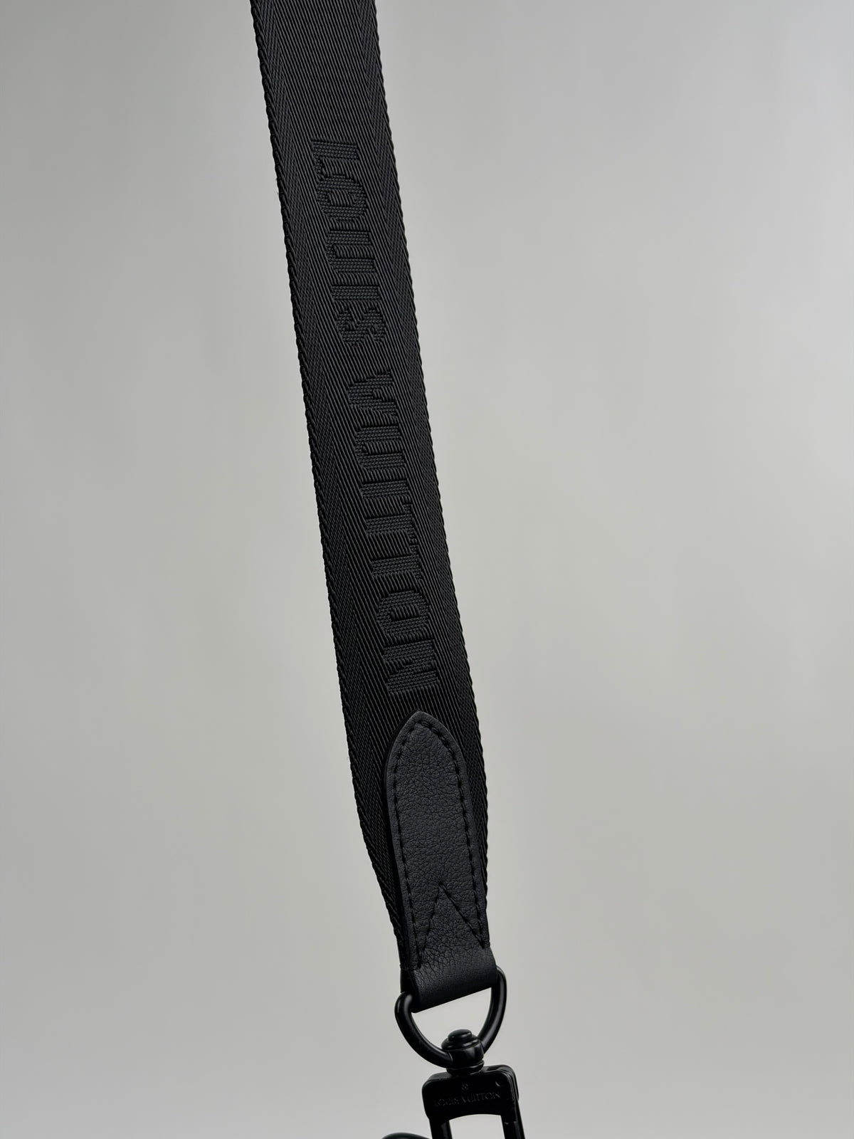 Borsa Louis Vuitton Messenger Trio Nera