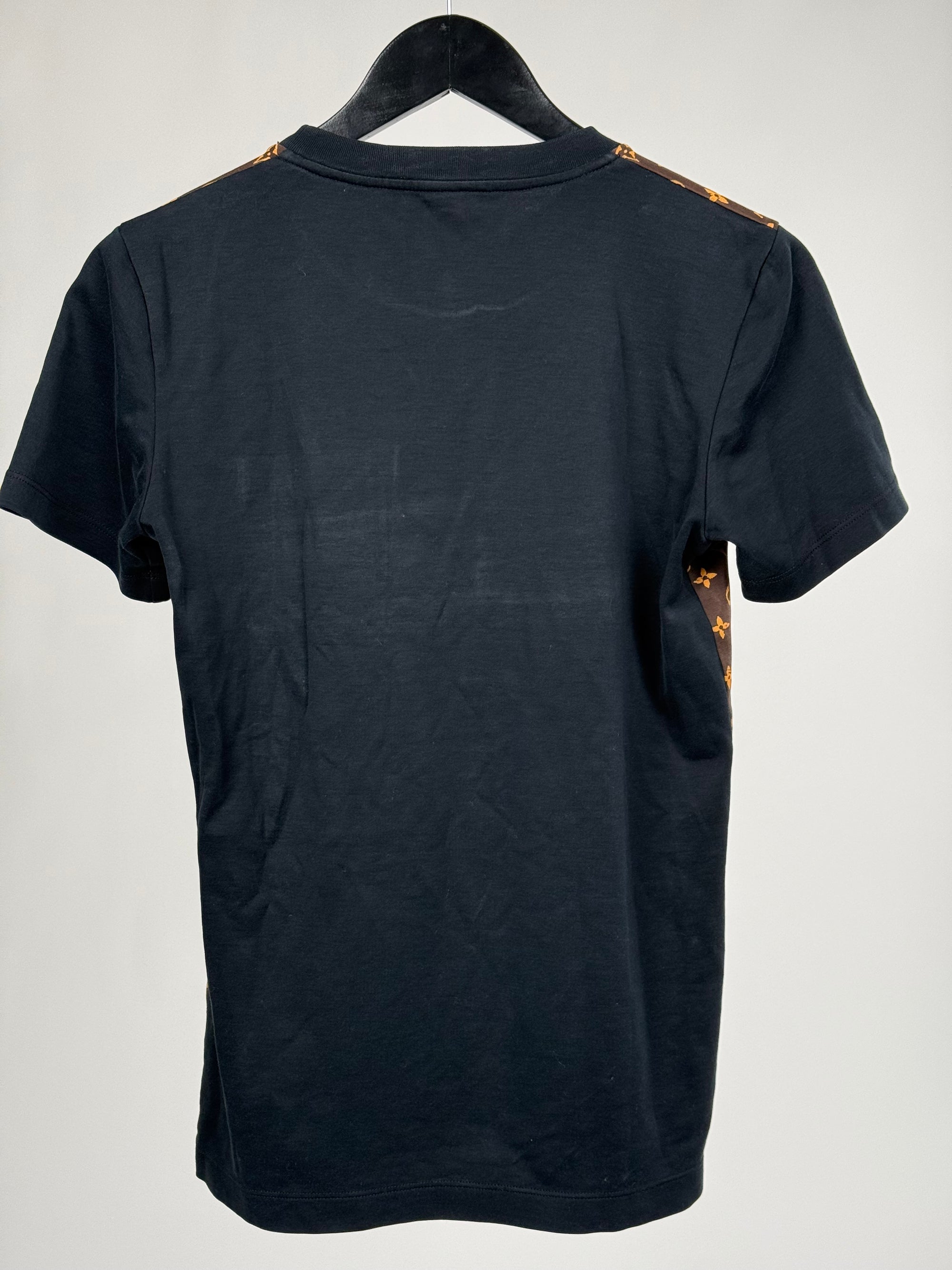 T shirt Louis Vuitton femminile Size L marrone e nera