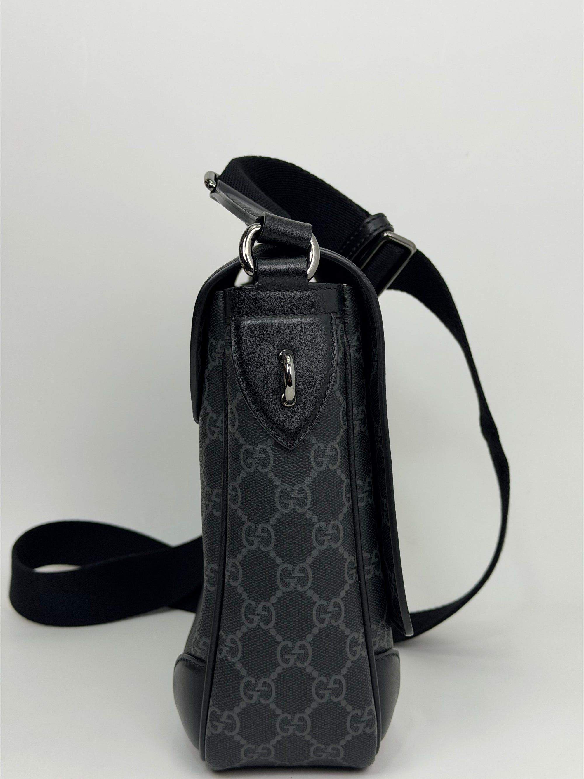 Borsello Gucci grigio e nero