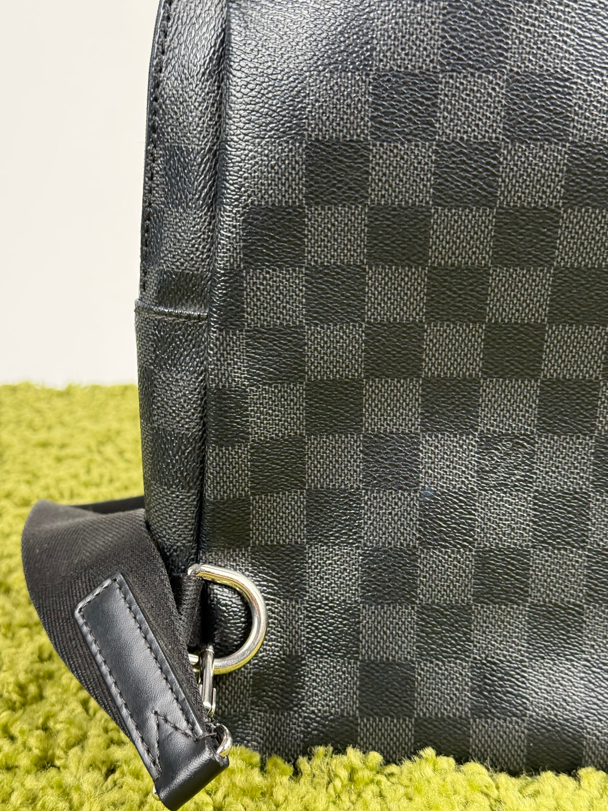 Mono spalla Louis Vuitton Avenue Sling Nero