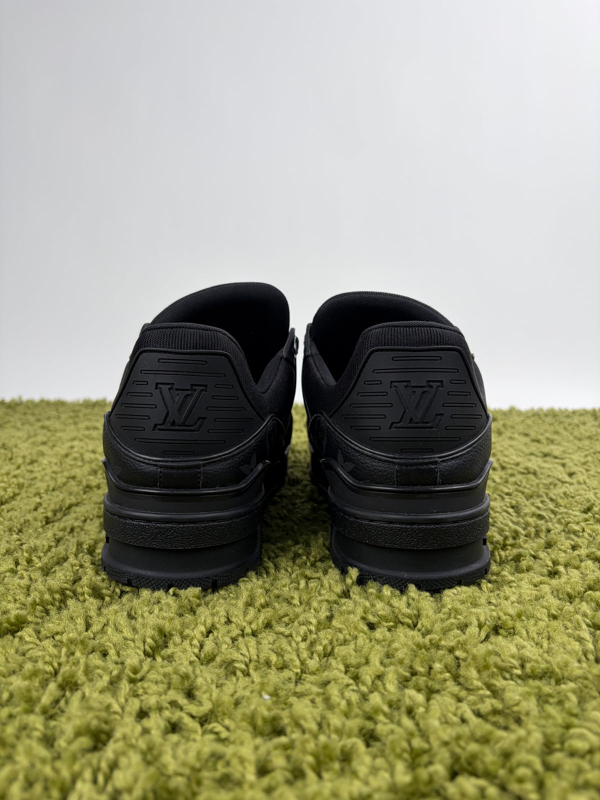 Louis Vuitton Trainer Nera 7.5