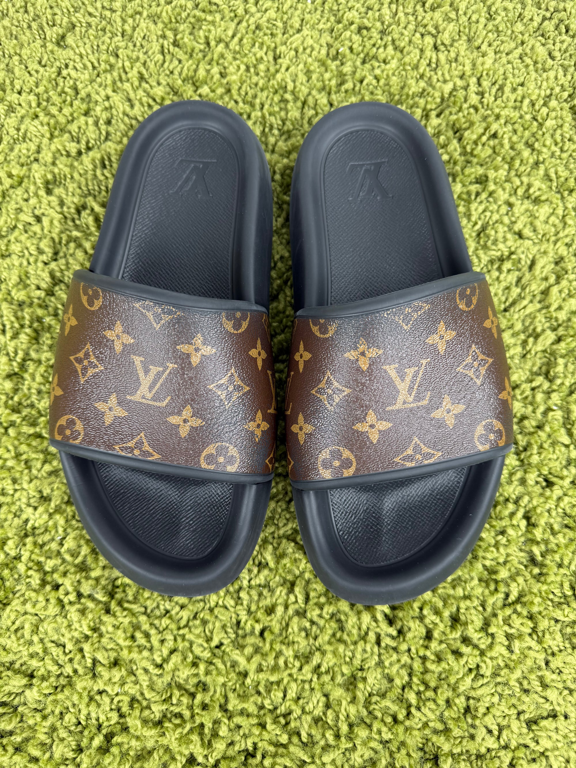 Mule Louis Vuitton Marrone 9