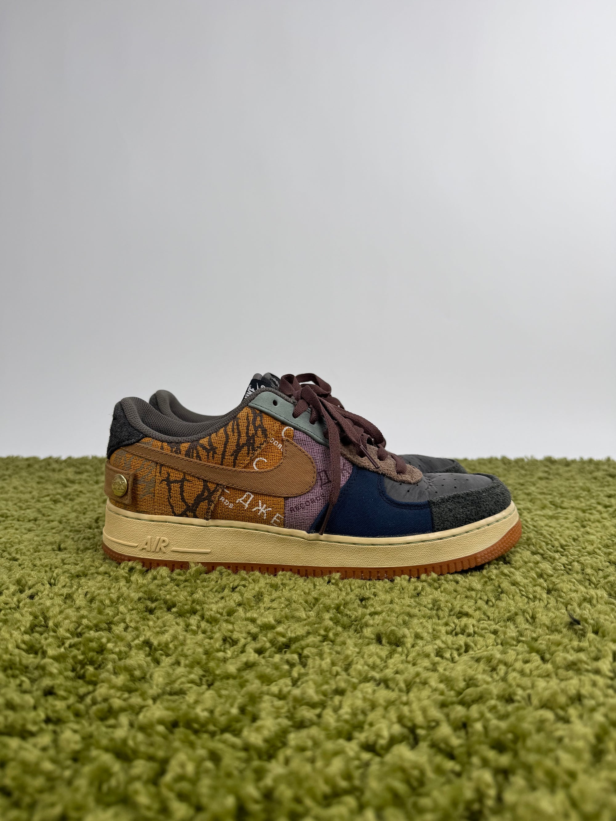 Nike Air force 1 X travis Scott 44.5