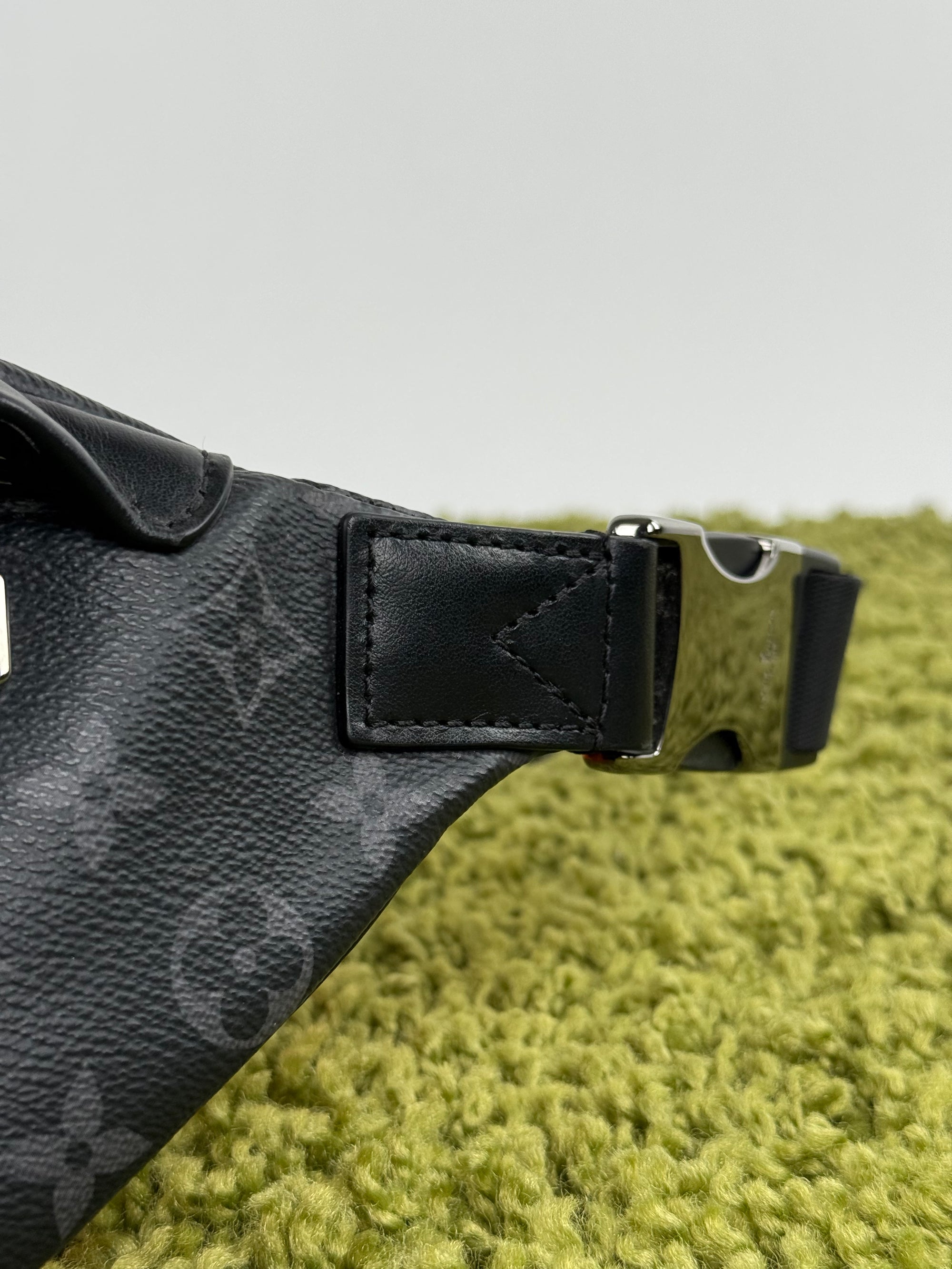 Marsupio Discovery PM Louis Vuitton Nero