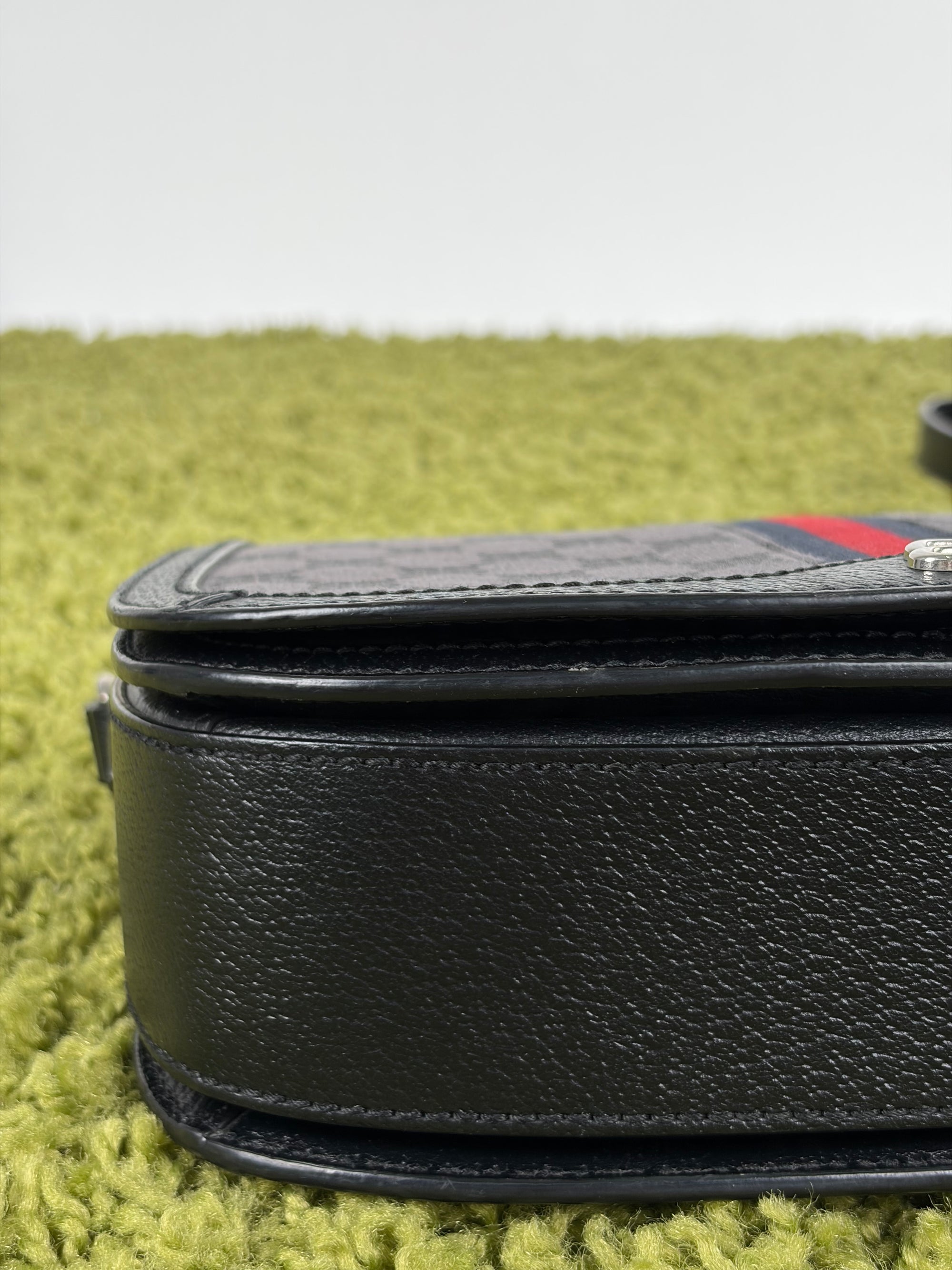 Borsello Balenciaga X Gucci nero rosso e blu
