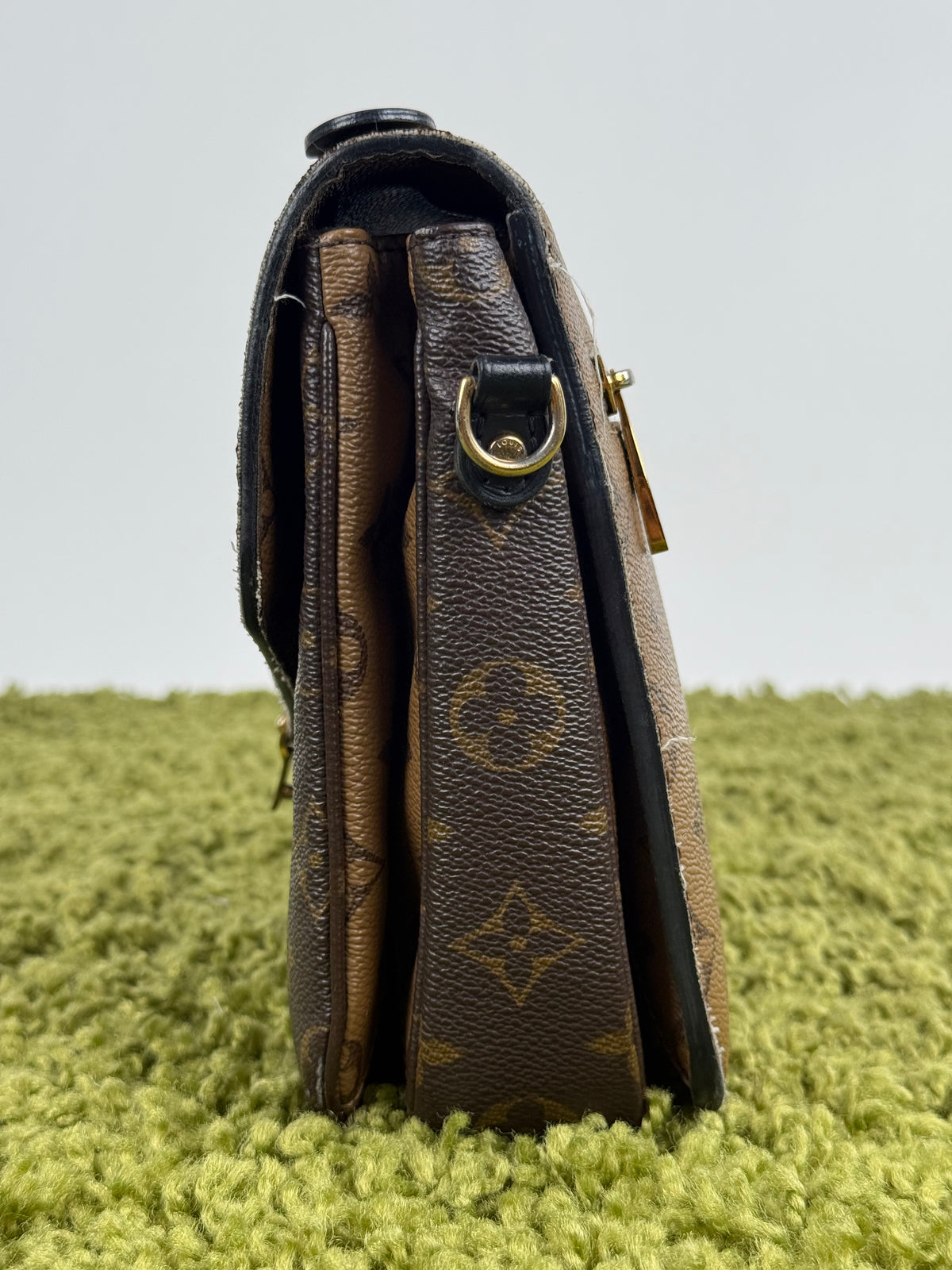 Borsa Louis Vuitton Metis in tela Monogram Reverse Marrone
