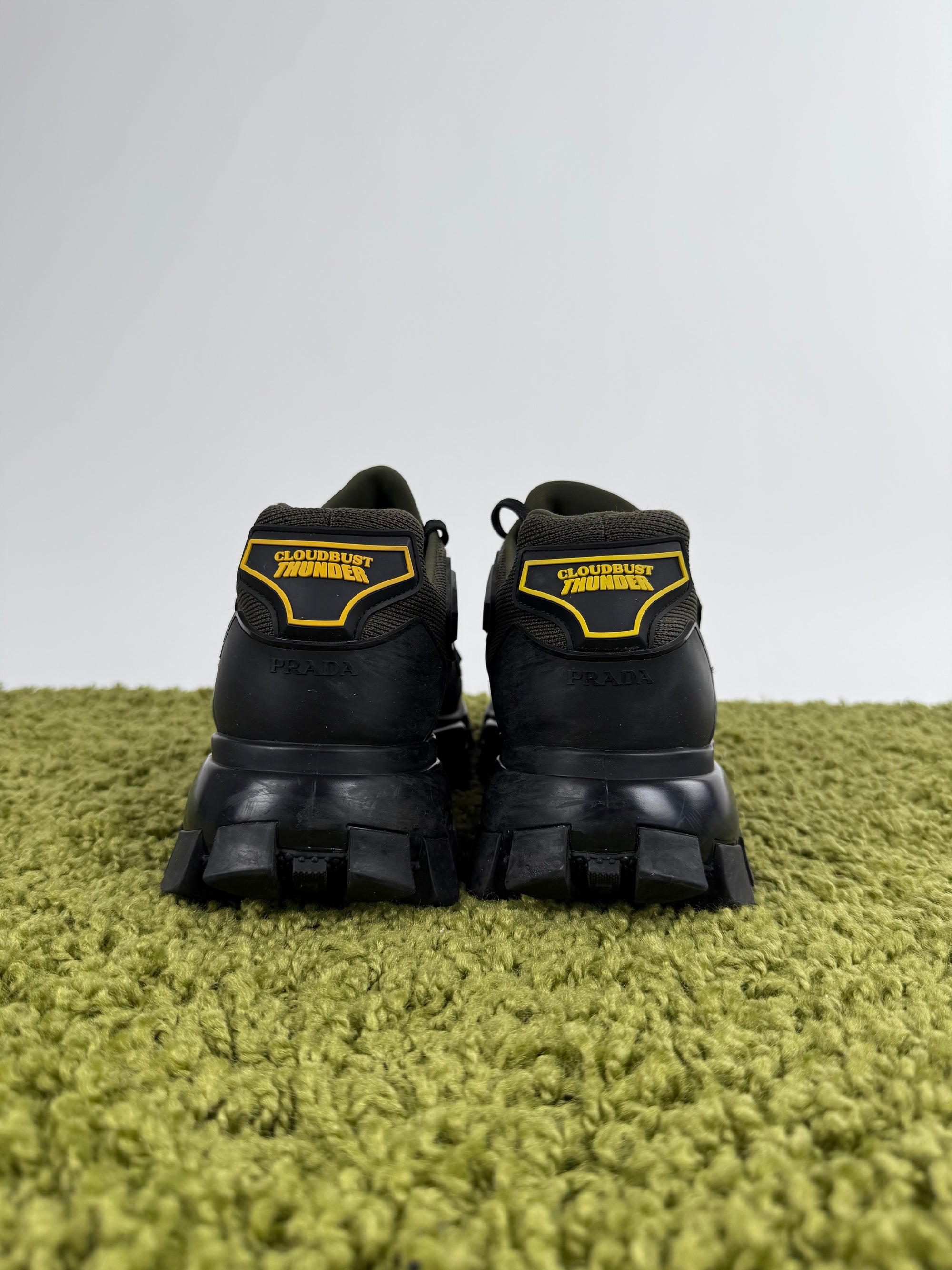 Prada Cloudbust Thunder verde militare 8