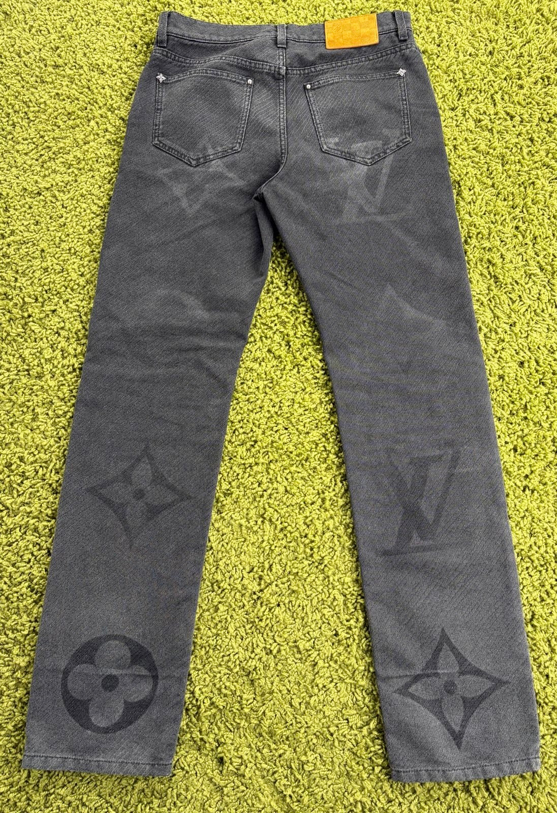 Jeans Louis Vuitton in denim Grigio 30