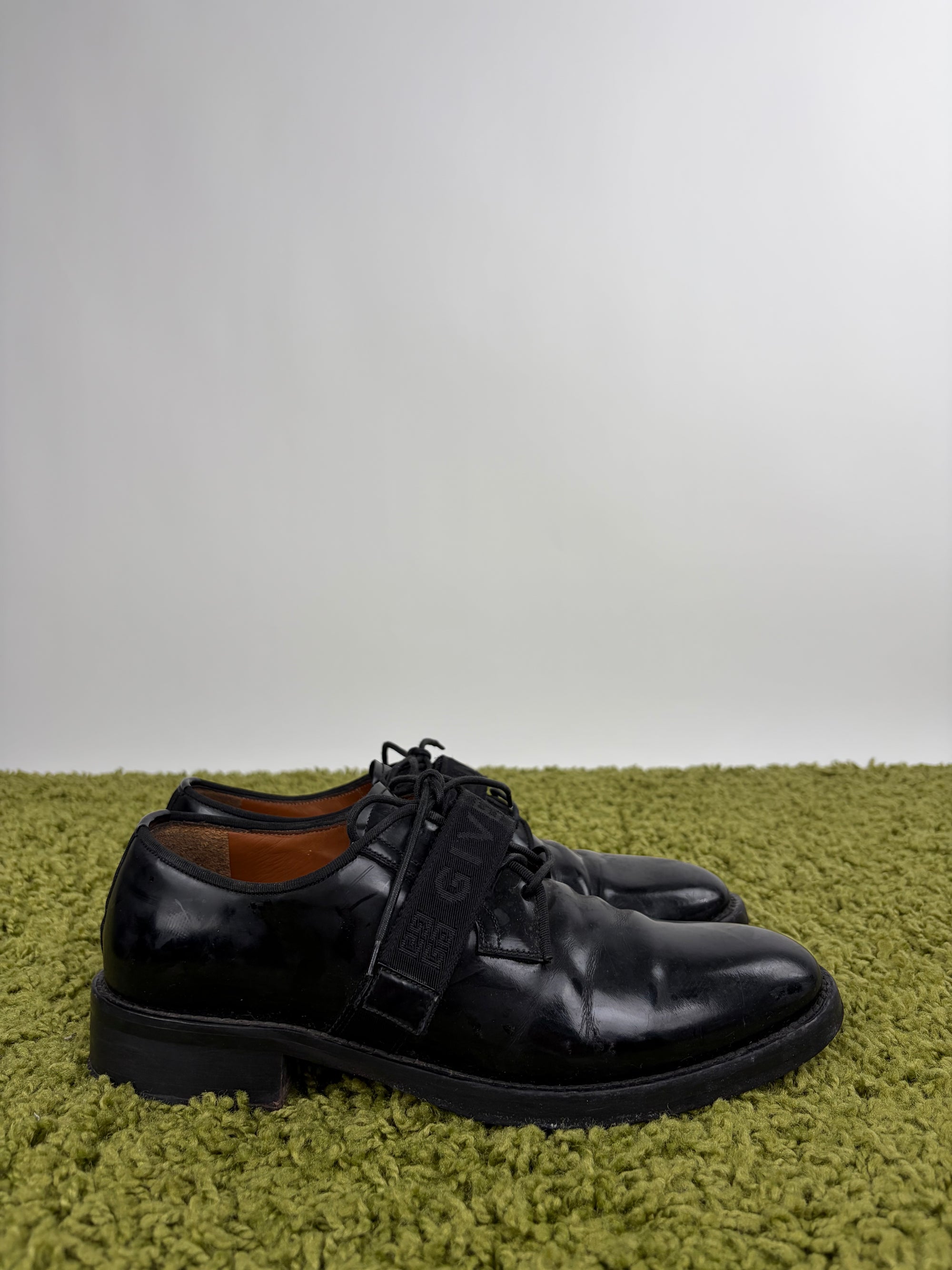 Cruz Givency Size 41 neri