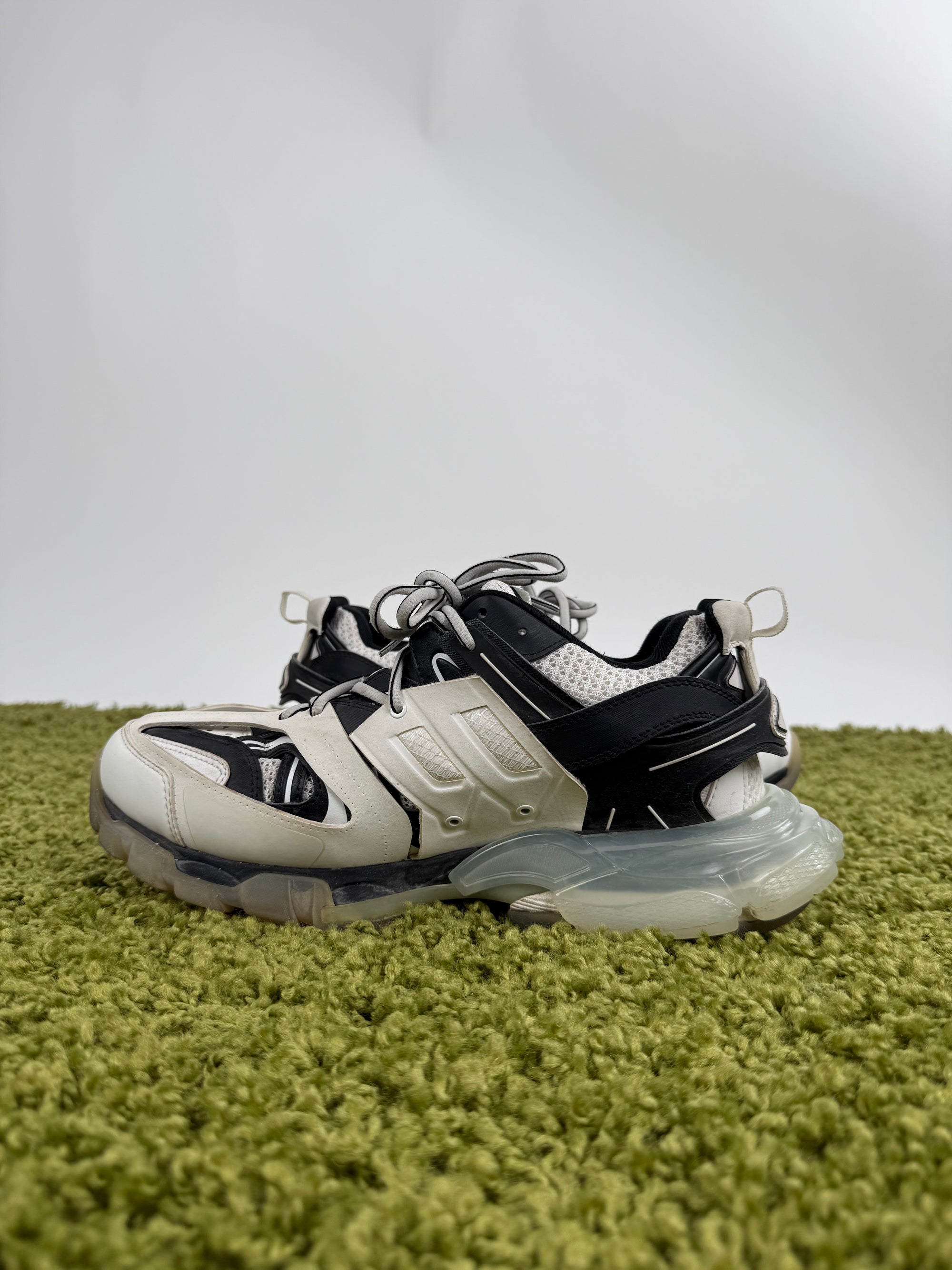 Balenciaga Track 43