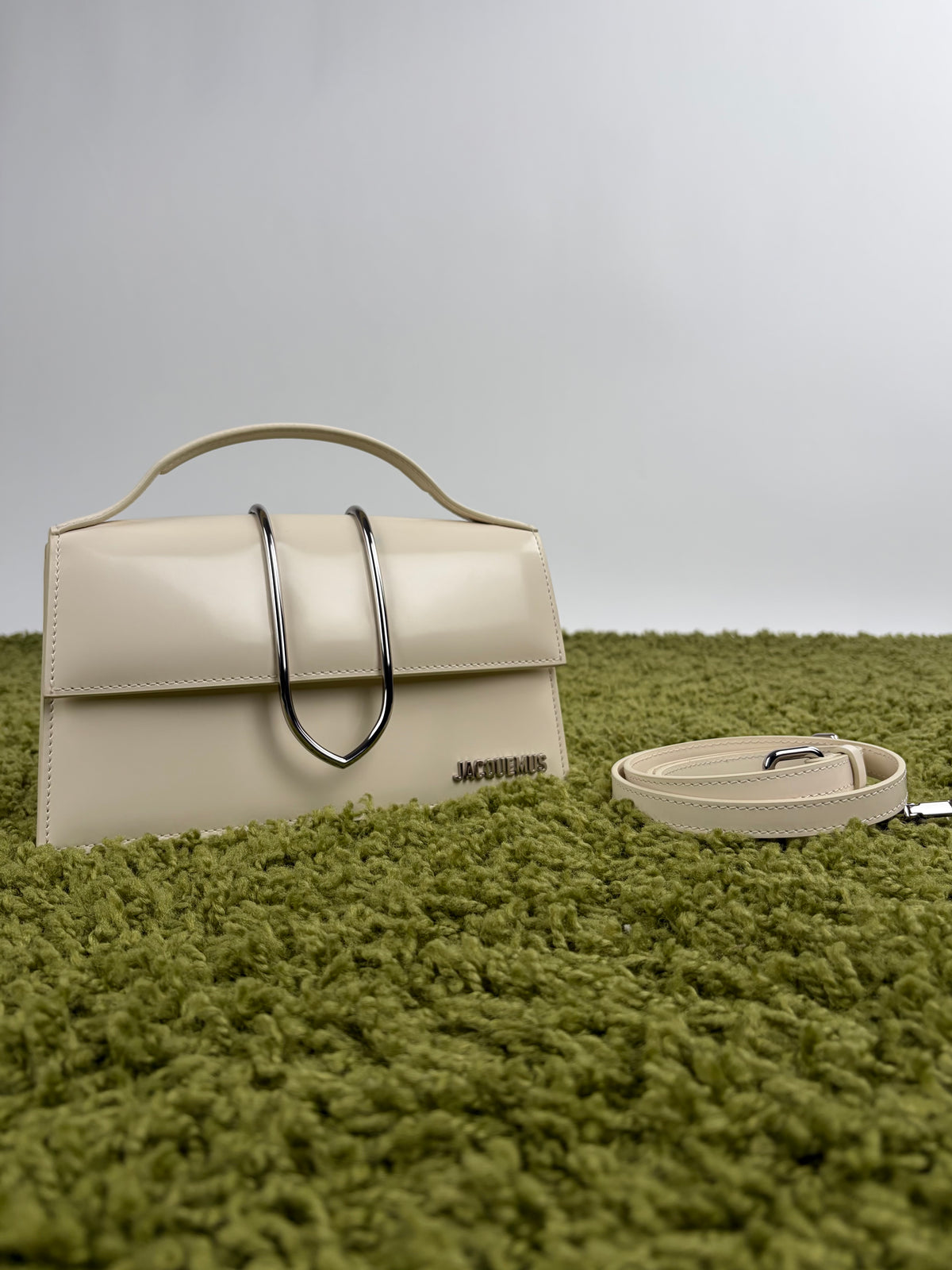 Borsa Jacquemus La Grande Bambino Avorio