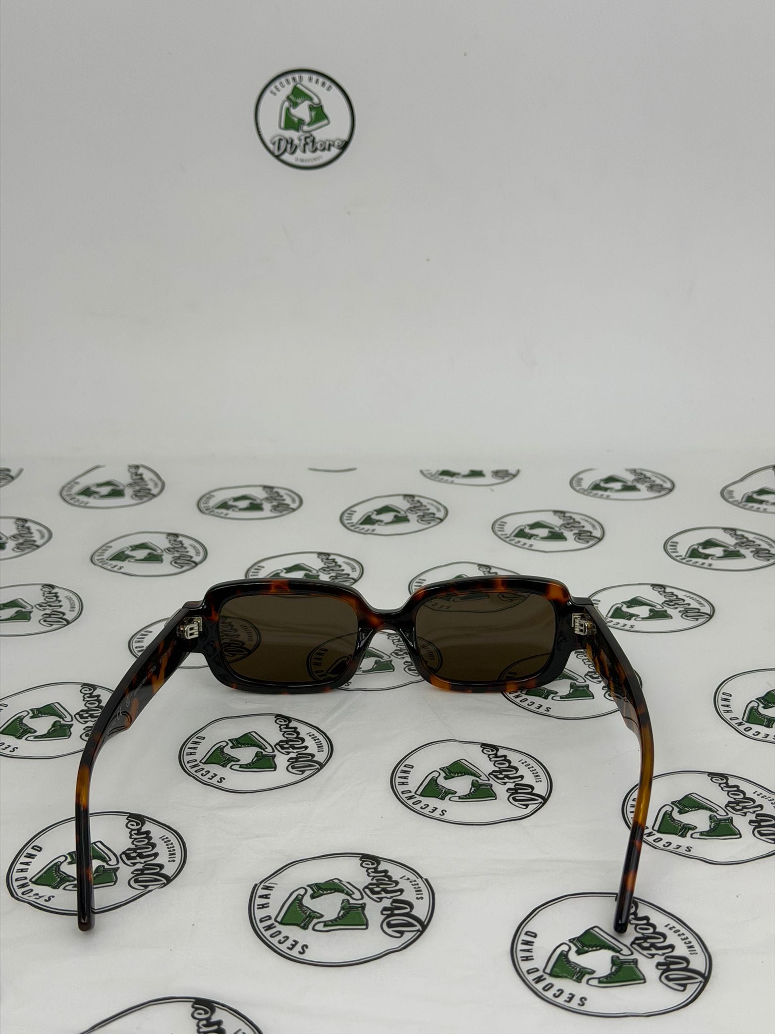 occhiali Ambush neri e marroni