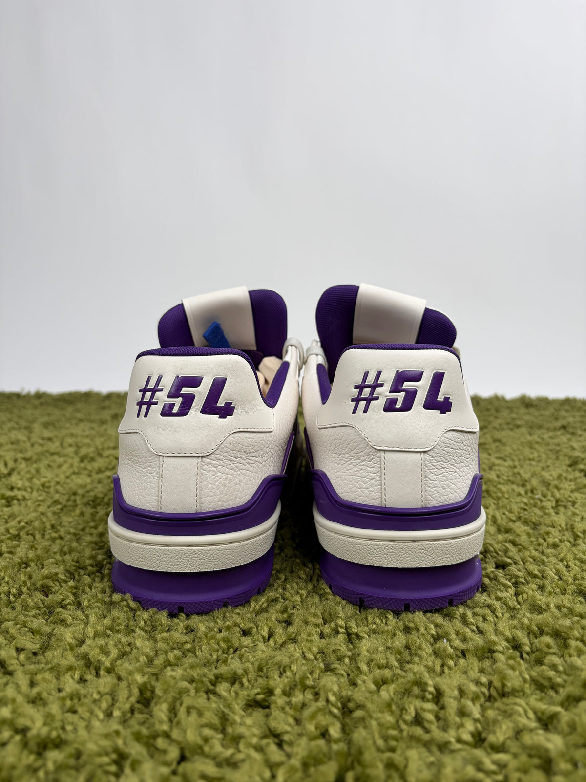 Louis Vuitton Trainer Viola 8.5