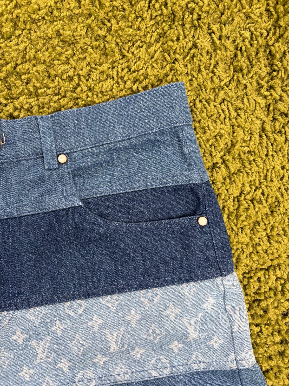 Pantaloncino Monogram Louis Vuitton striped patchwork In Denim Multicolor 30 - Second Hand Di Fiore