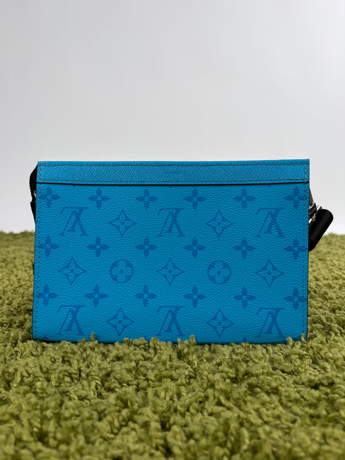 Mini Borsa a tracolla Louis Vuitton Gaston Azzurra